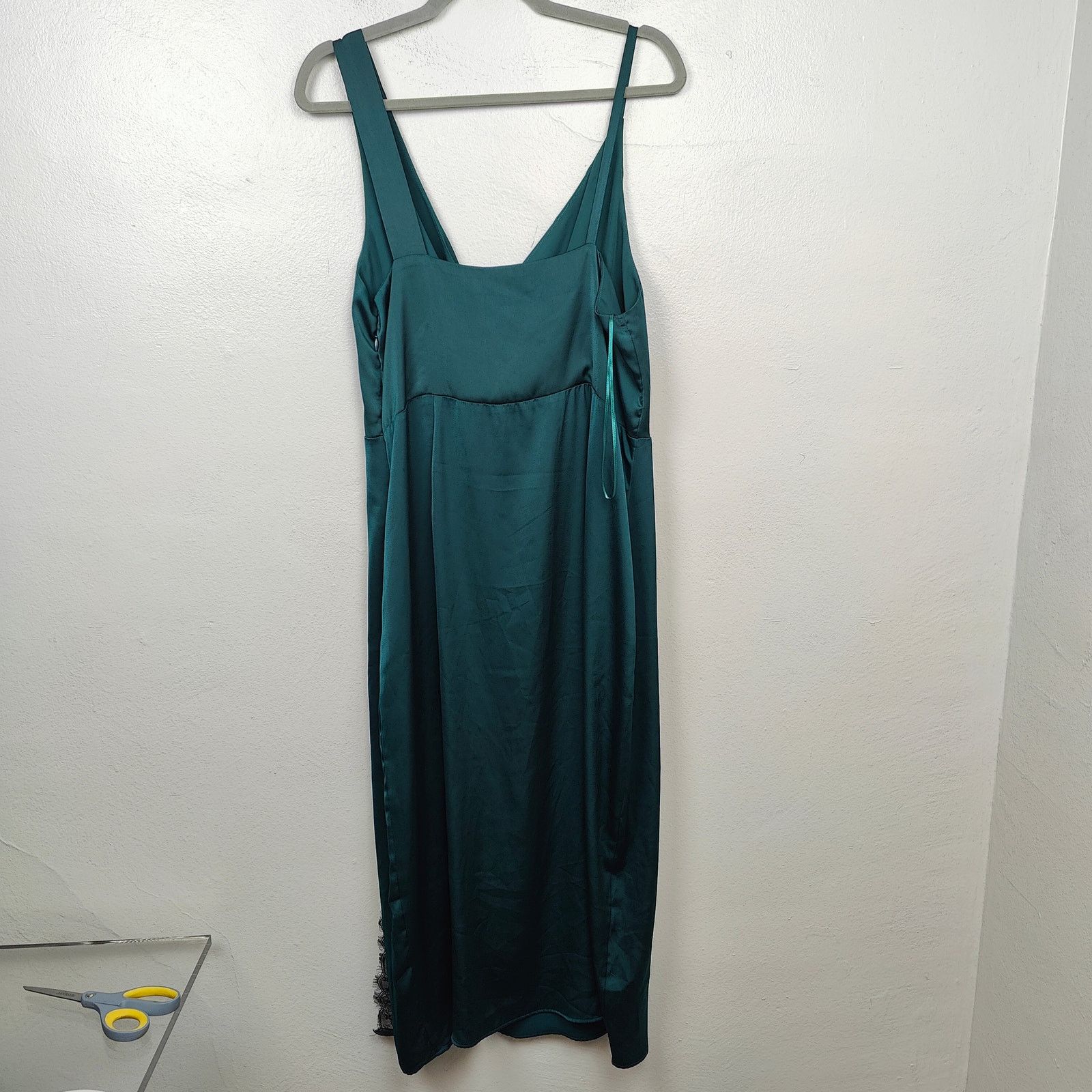 Zara Zara Satin Wrap Slit Dress Womens XL Dark Green Lace Trim Size XL / US 12-14 / IT 48-50 - 4 Thumbnail