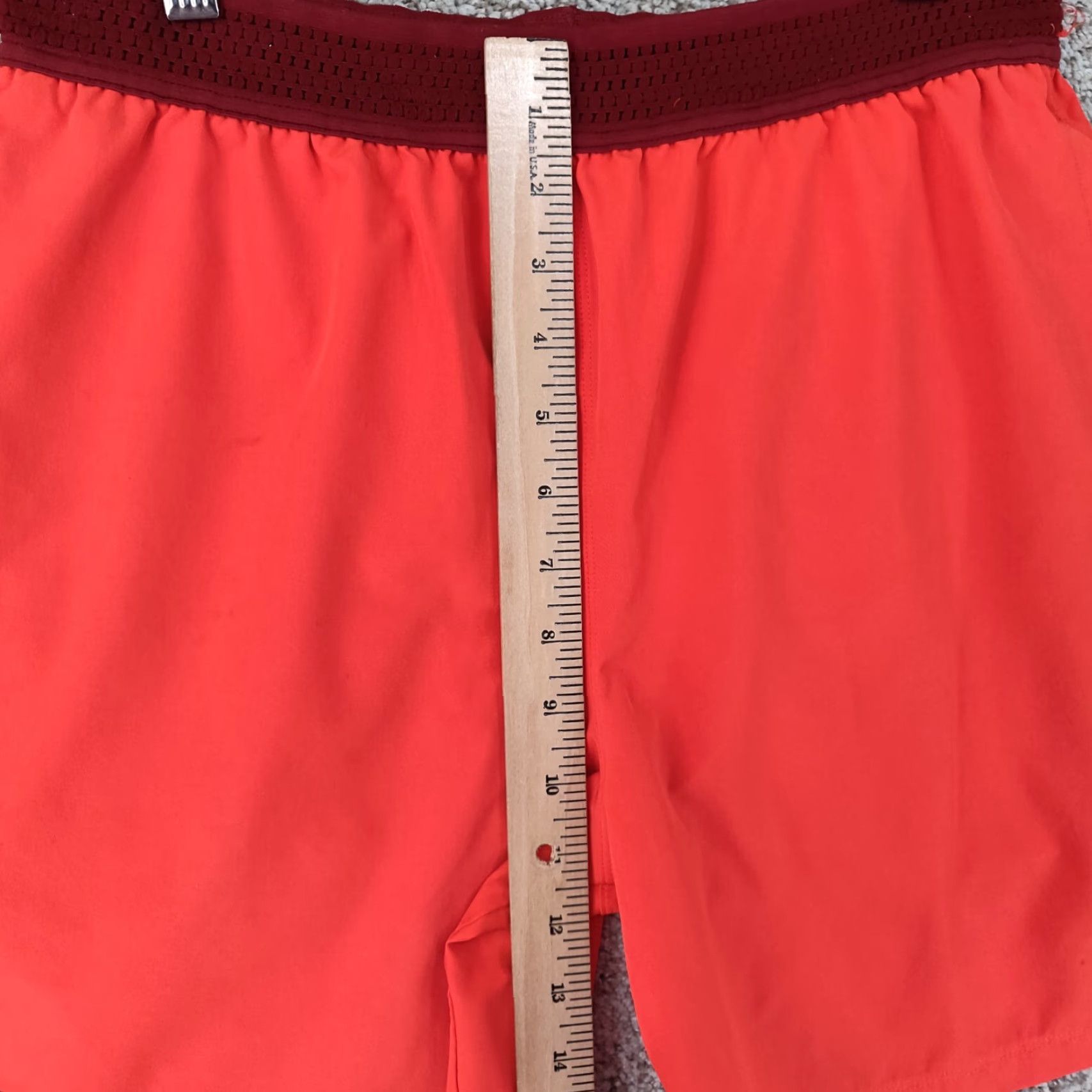 Fabletics Fabletics The Fundamental Shorts Mens Regular Red Pockets Drawstring Lined Breathable Lightweight Athletic 6.5 Inseam Size US 31 - 3 Thumbnail