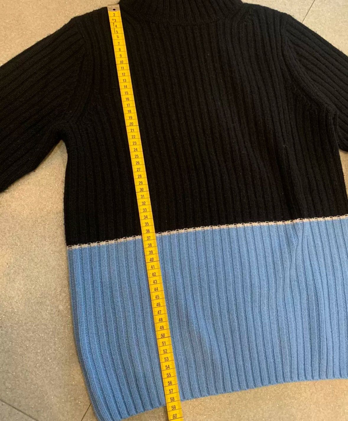 Dries Van Noten Dries van noten Color-matching sweater 2412-Nextarrow Size US S / EU 44-46 / 1 - 4 Thumbnail