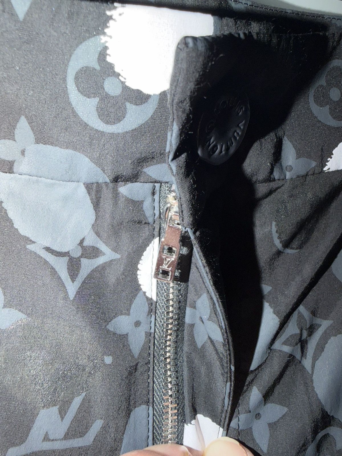 Louis Vuitton × Yayoi Kusama Louis Vuitton x Yoyoi Kusama Cargo Pants Size US 40 / EU 56 - 6 Thumbnail