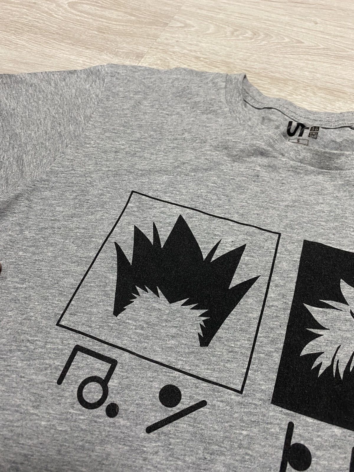 Anime Uniqlo Hunter x Hunter Gon Killua T-Shirt Size S Size US S / EU 44-46 / 1 - 5 Thumbnail