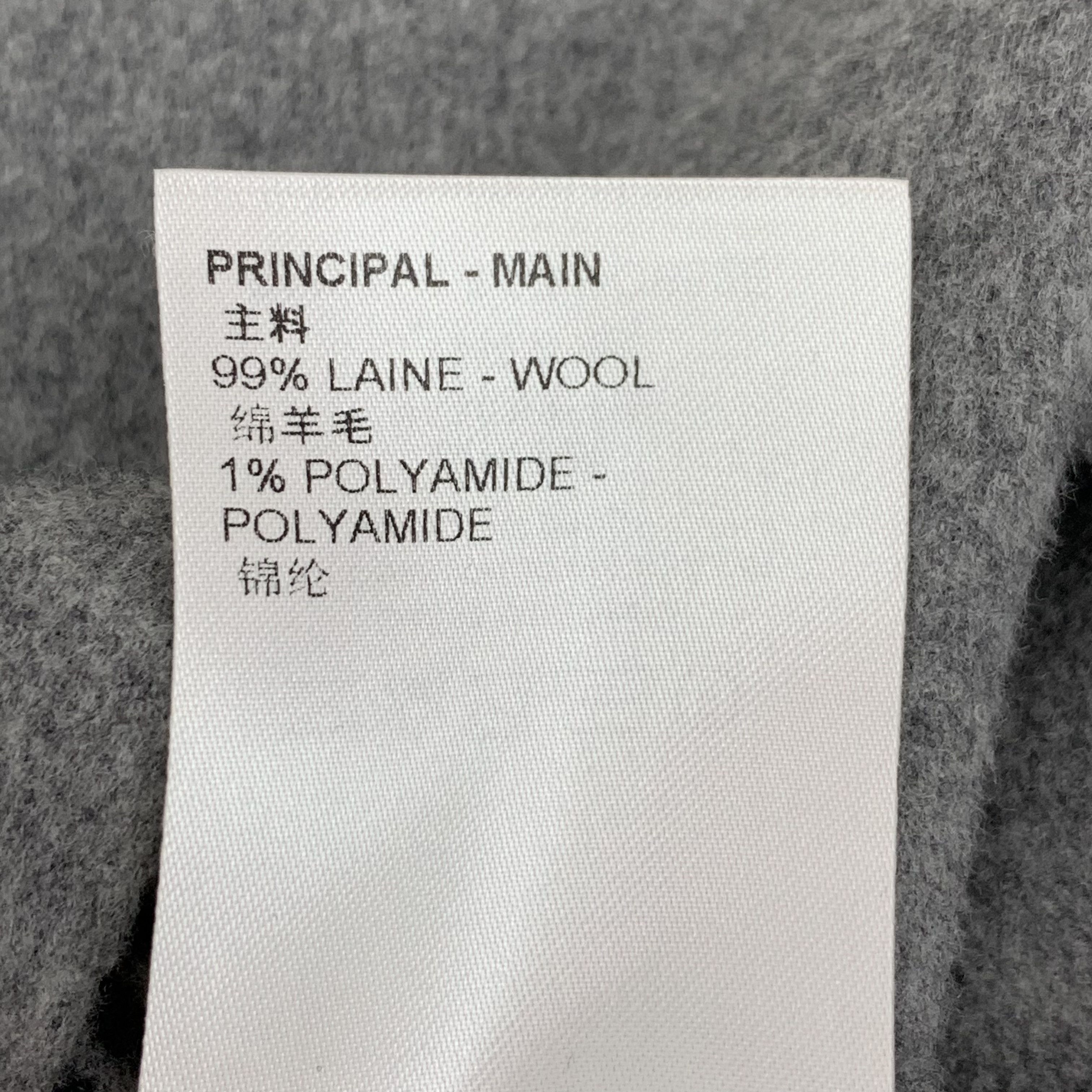 Louis Vuitton Louis Vuitton Embossed Wool Reversible Hoodie Grey (Size XS) Size XS / US 0-2 / IT 36-38 - 5 Thumbnail