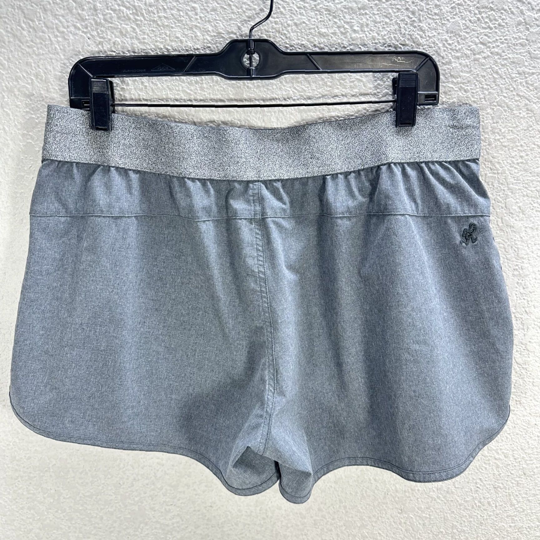 Gramicci Gramicci Women Athletic Shorts Gray L Elastic Waist 3 in Inseam Training Running Pull On Size 36" / US 14 / IT 50 - 4 Thumbnail