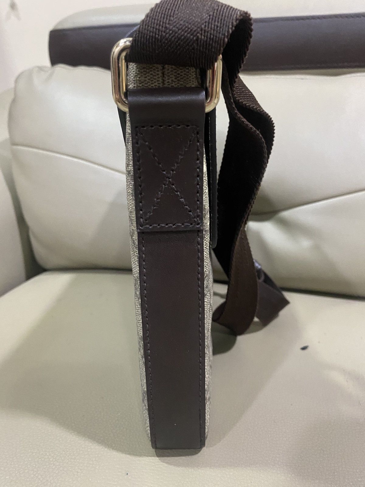 Gucci Authentic Gucci GG Supreme Flap Messenger Bag Size ONE SIZE - 8 Thumbnail