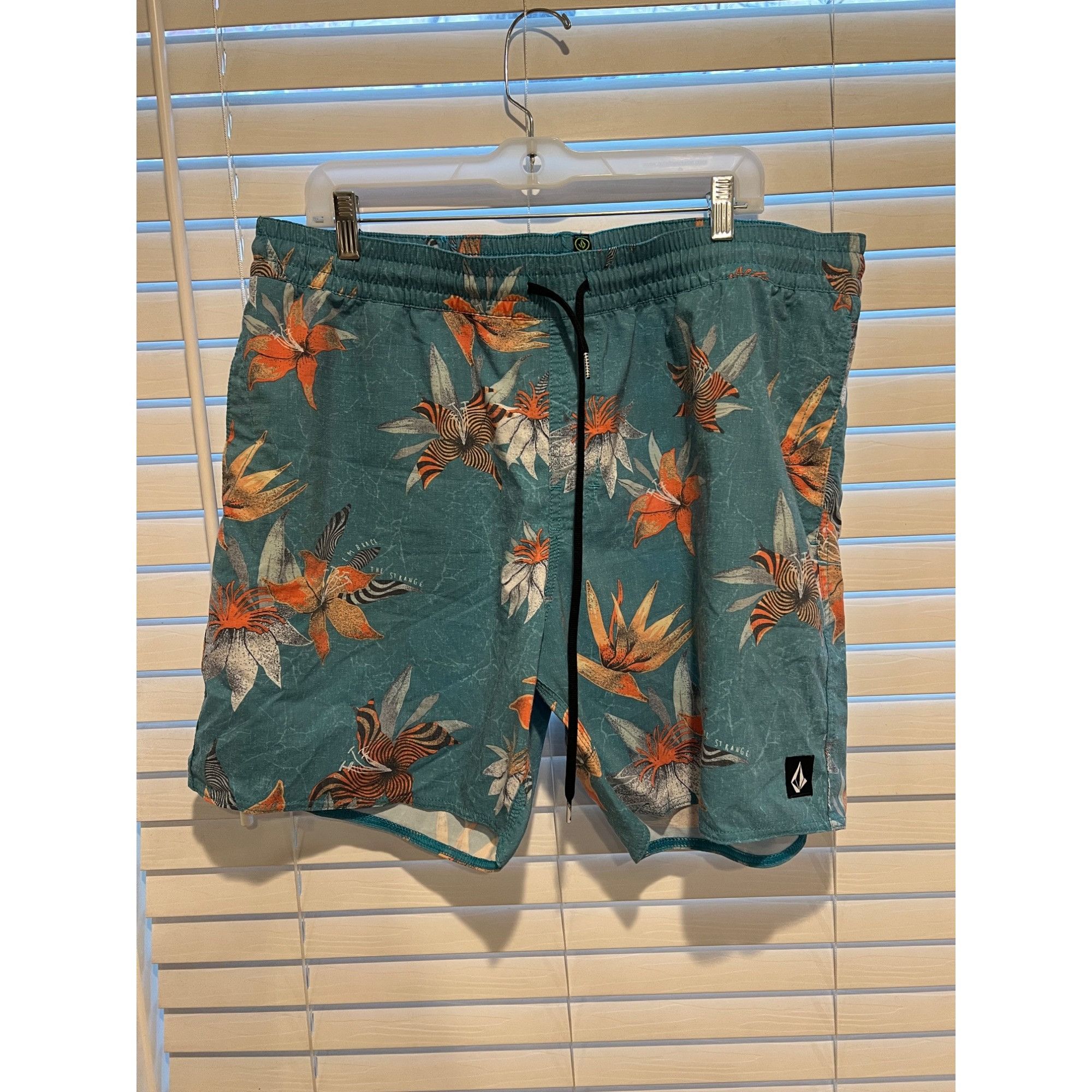 Volcom Volcom Mens Swim Shorts - Size XXL Size US 40 / EU 56 - 1 Thumbnail