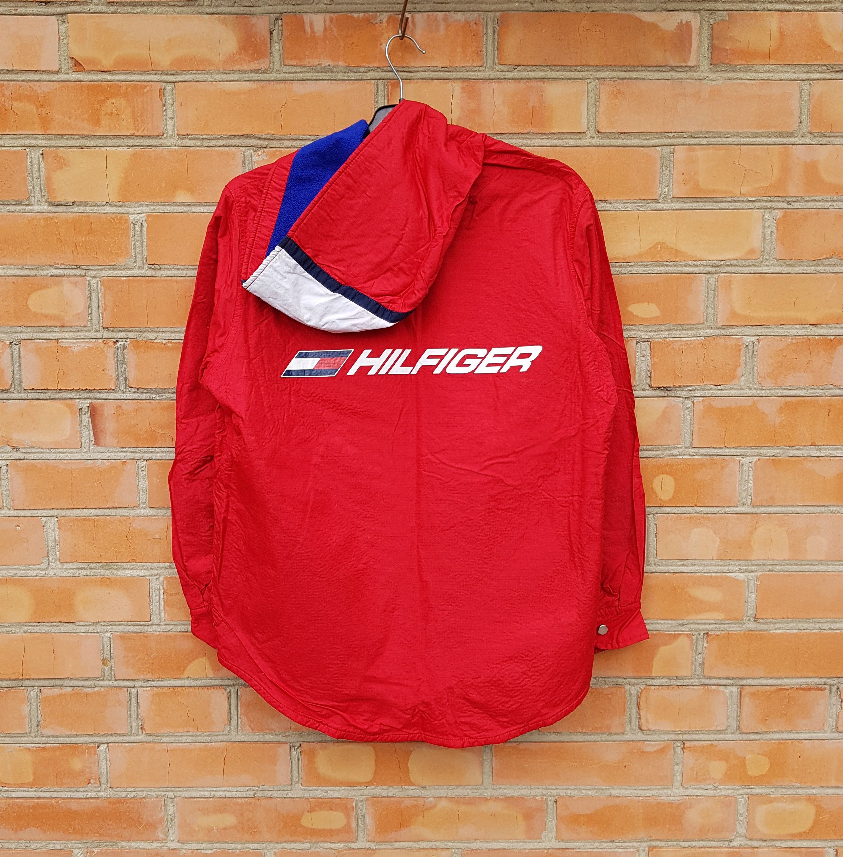 Tommy Hilfiger Tommy Hilfiger Y2K Vintage Nylon Insulated Fleece Jacket Size US S / EU 44-46 / 1 - 1 Thumbnail