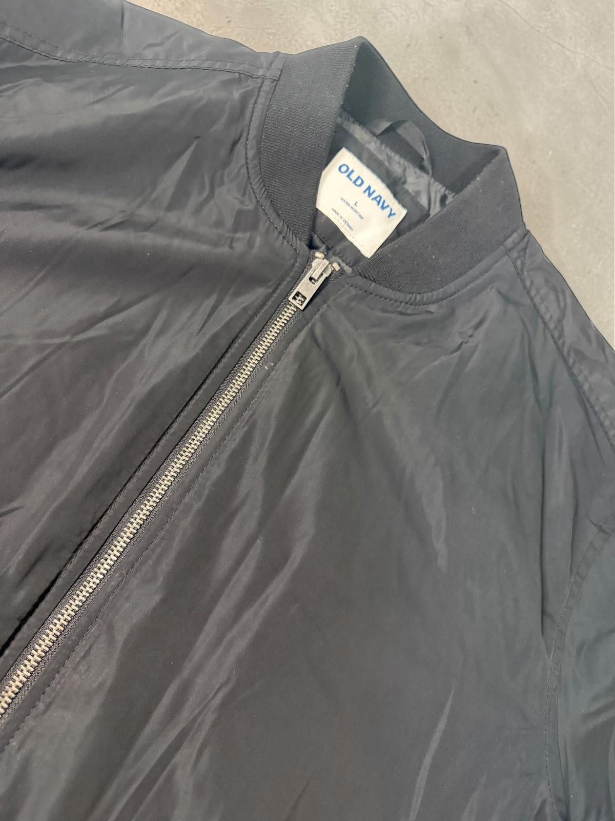 Old Navy Old Navy Black Bomber Jacket Size US L / EU 52-54 / 3 - 5 Thumbnail