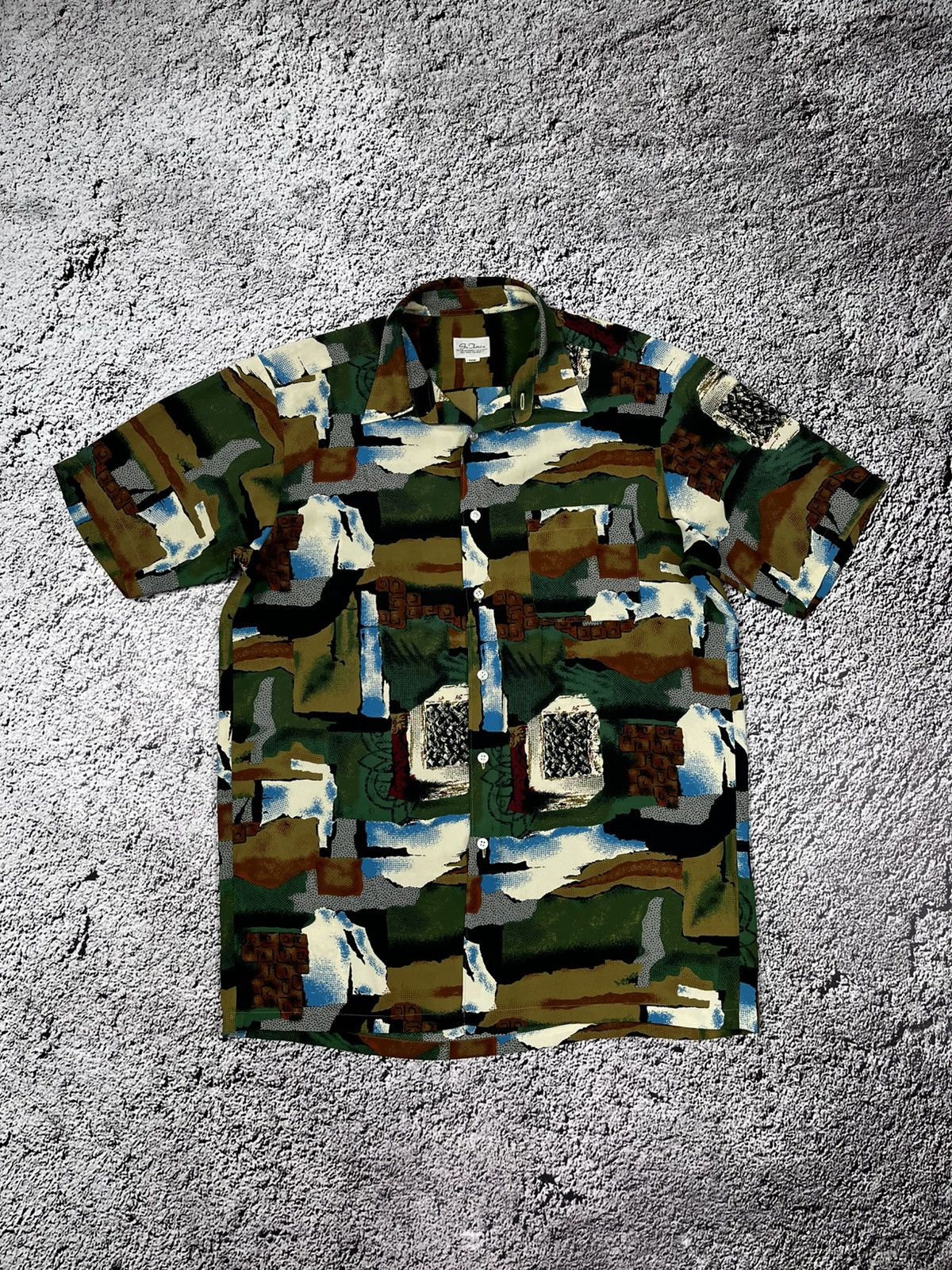 Vintage Vintage Christian Dior Style 90S Abstract Shirt size L Size US L / EU 52-54 / 3 - 1 Thumbnail