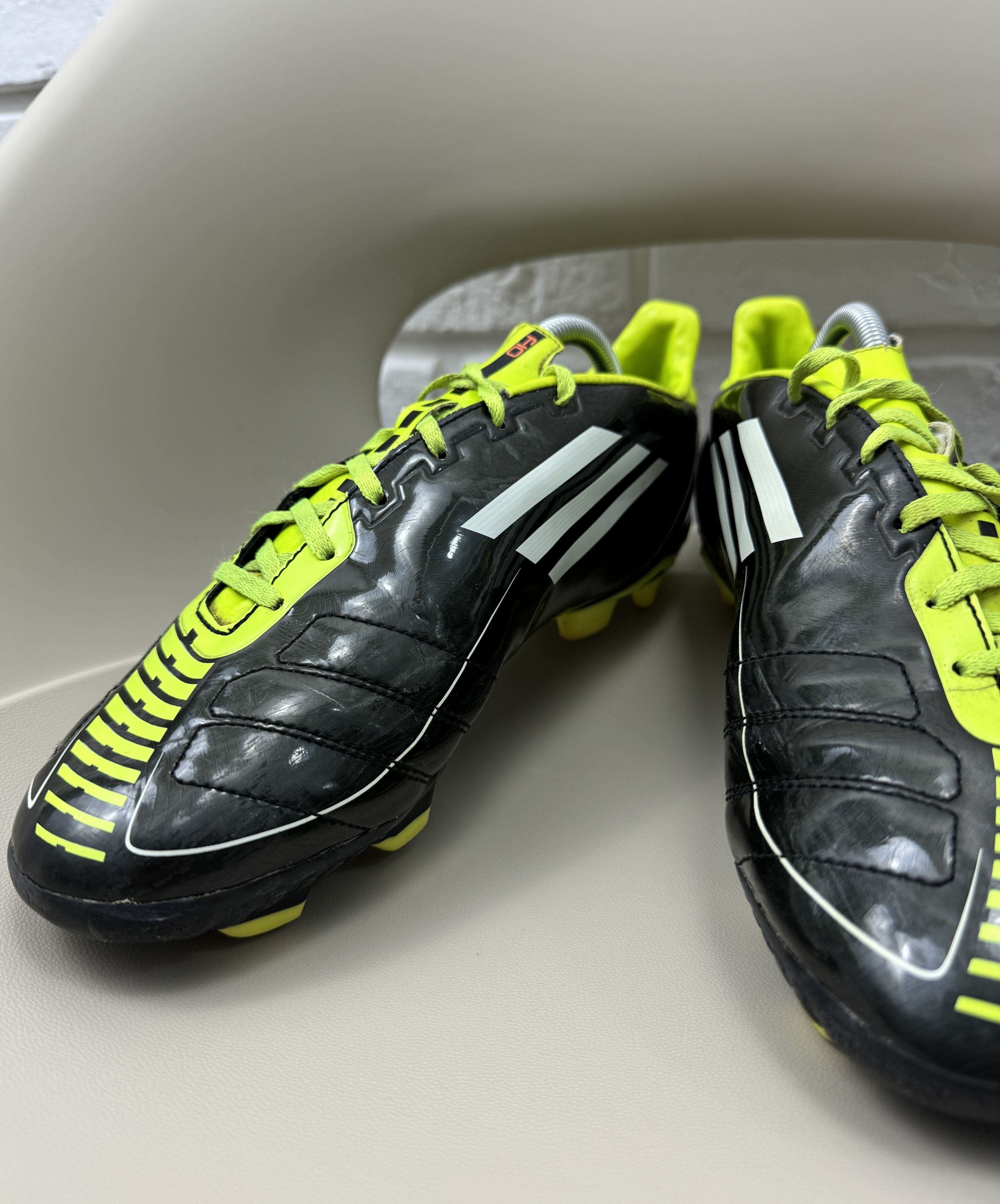 Adidas Adidas F50 F10 2011 Soccer Cleats Football Shoes US 9.5 UK 9 Size US 9.5 / EU 42-43 - 6 Thumbnail