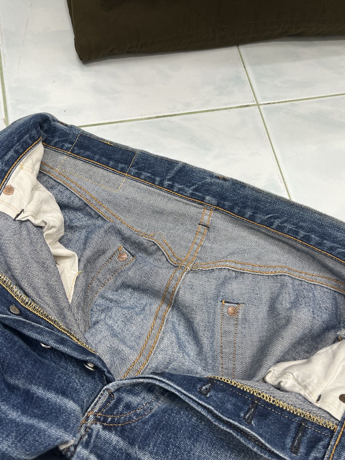 Levi's 🔥🔥🔥STEALS VTG LEVIS BIG E 501XX HIDDEN RIVET SELVEDGE DENIM Size US 31 - 18 Thumbnail