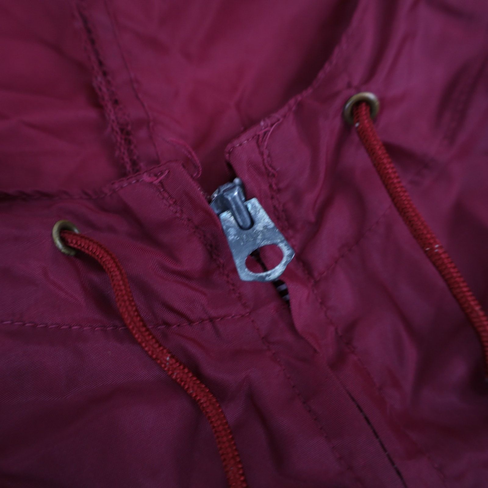 Vintage True 60s/70s Vintage Campus Packable Windbreaker Jacket Size US L / EU 52-54 / 3 - 5 Thumbnail