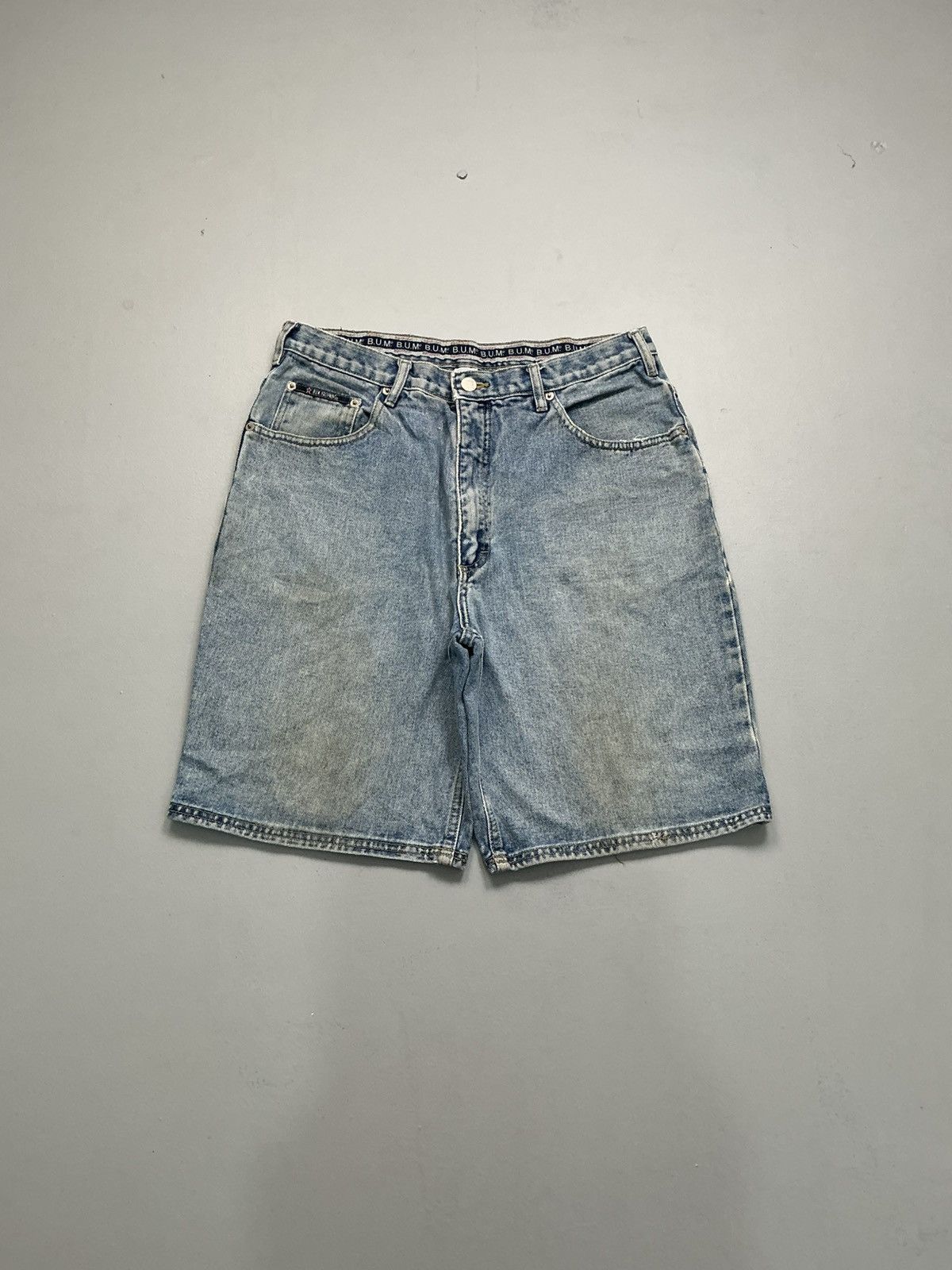 Designer Vintage BUM dusty short Size US 34 / EU 50 - 2 Thumbnail