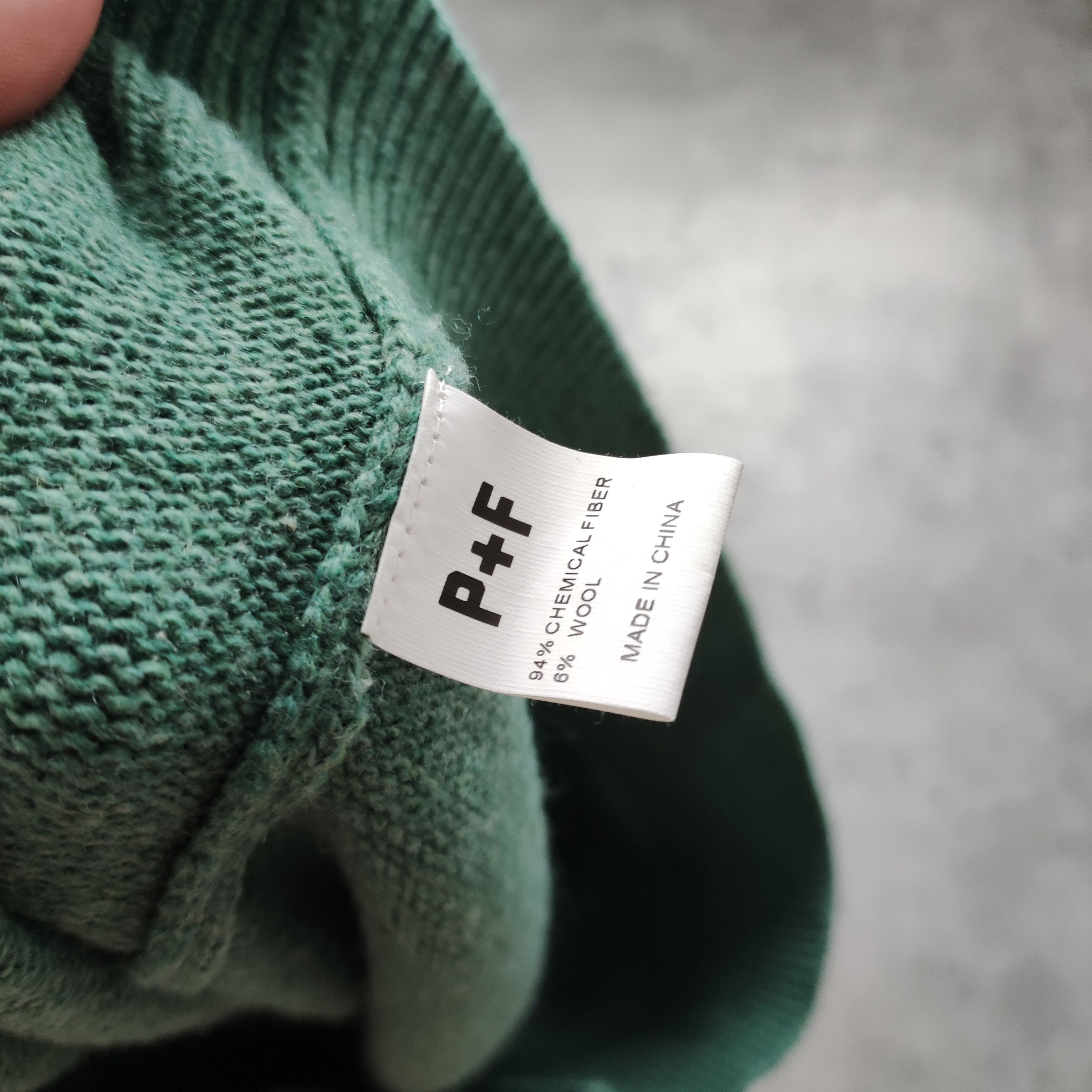 Places + Faces RARE Places + Faces Classic Logo Green Sweater Vest Size US L / EU 52-54 / 3 - 8 Thumbnail