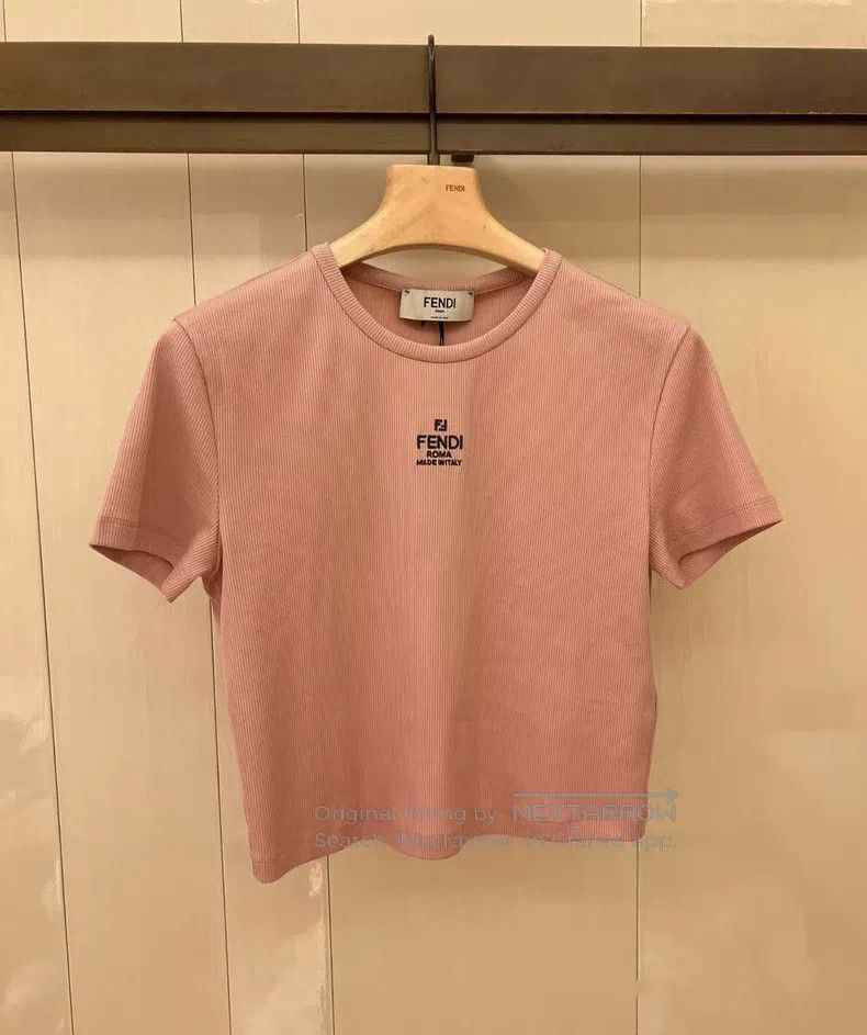 Fendi Fendi Pink Knitted Short-sleeved Top with Dark Green Lette Size S / US 4 / IT 40 - 1 Thumbnail