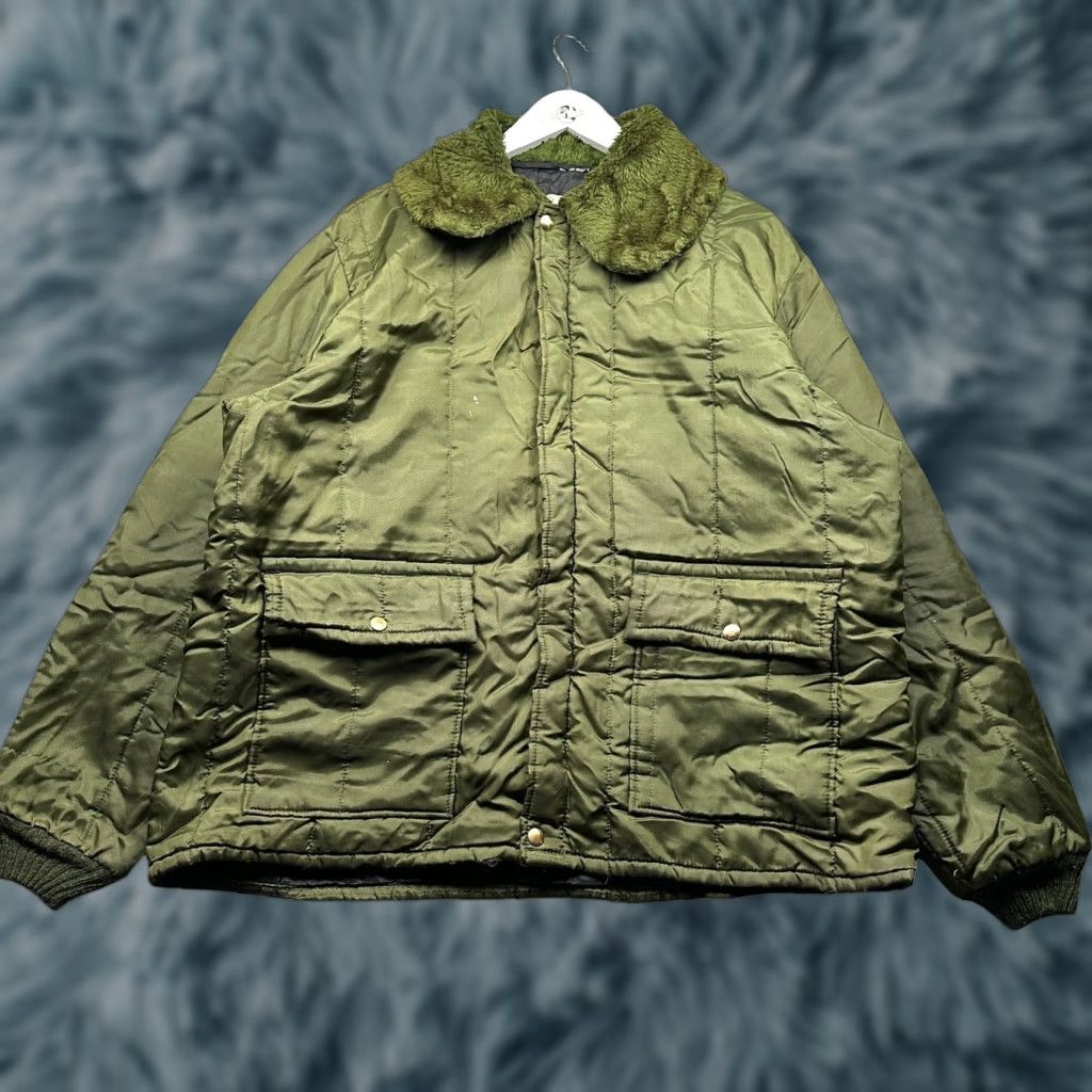 Vintage VINTAGE Zero Zone Military Jacket XL Men Green Quilted Insulated Mid-Length Full Zip Pockets Size US XL / EU 56 / 4 - 1 Thumbnail