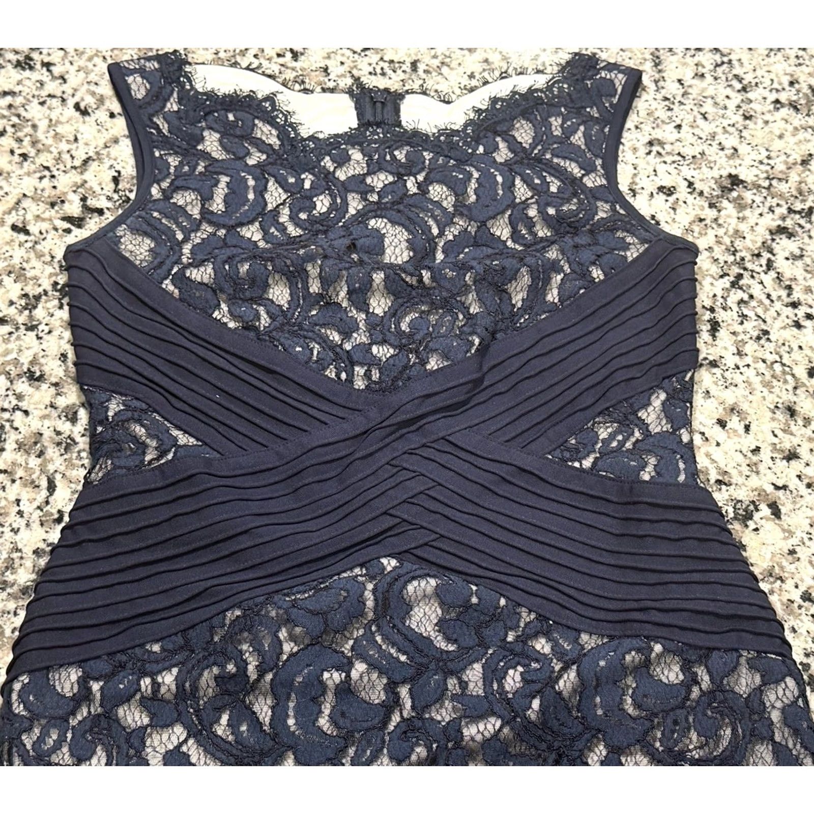 Tadashi Shoji Tadashi Shoji Lace Dress Pintuck Jersey Waist 2P Navy/Ivory Sleeveless Knee Length Boat Neck Zip Womens Petite Formal Party Wedding Workwear dress Size XS / US 0-2 / IT 36-38 - 6 Thumbnail