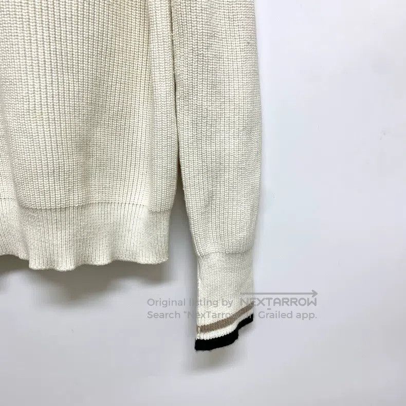Louis Vuitton Louis Vuitton Contrasting V-neck jacquard knit sweater Size US S / EU 44-46 / 1 - 8 Thumbnail