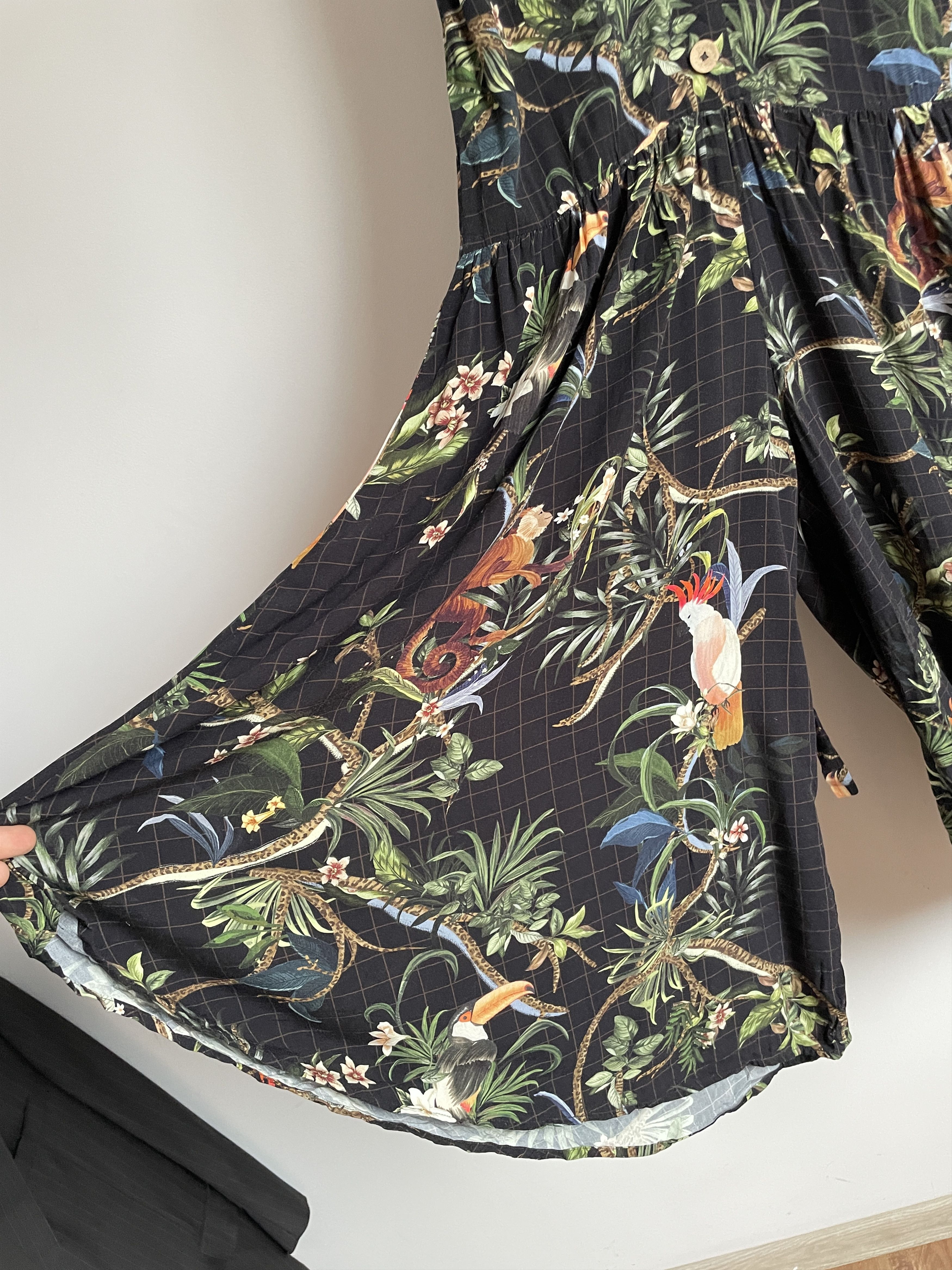 Farm Rio Farm Rio Tropical Print Jumpsuit Dress Size P Size S / US 4 / IT 40 - 6 Thumbnail