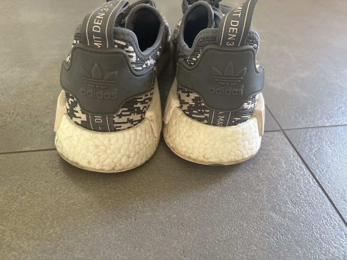 Adidas Adidas NMD R1 Glitch Camo Grey Linen Size US 9 / EU 42 - 5 Thumbnail