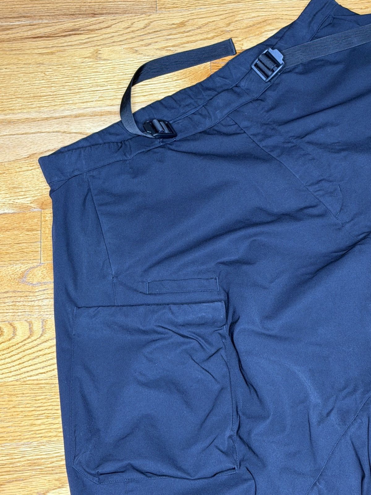 Acronym ACRONYM P30A-DS MEDIUM Size US 34 / EU 50 - 3 Thumbnail
