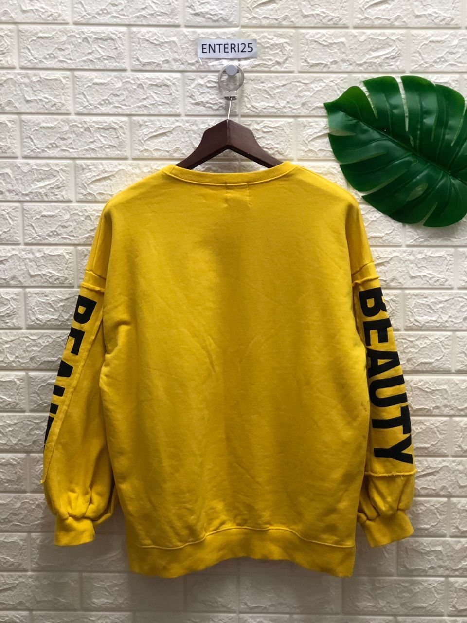 Vintage vintage Streetwear CHOCO CARAMEL TEE yellow Size US L / EU 52-54 / 3 - 6 Thumbnail