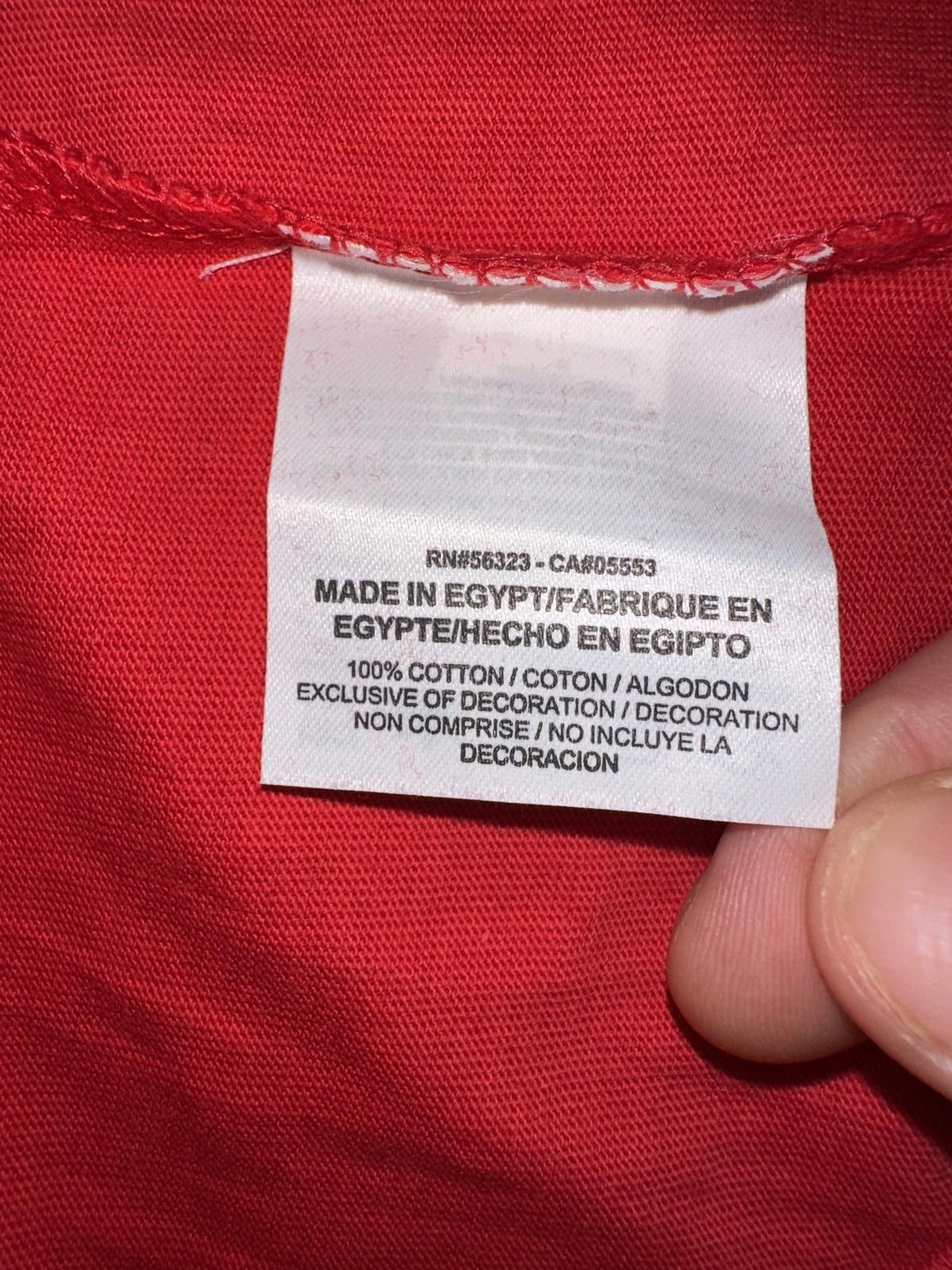 Nike Vintage Rare Nike Men’s Team England Soccer Core Crest Red Tee Size US S / EU 44-46 / 1 - 5 Thumbnail