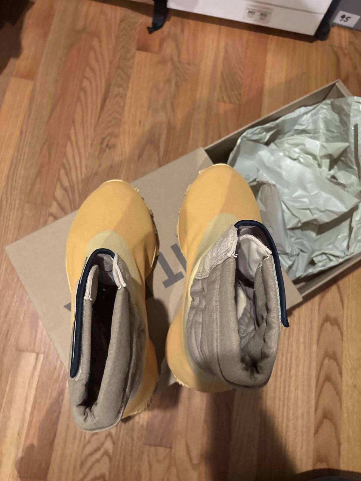 Yeezy Adidas yeezy knit runner boot size 11 Size US 11 / EU 44 - 6 Thumbnail
