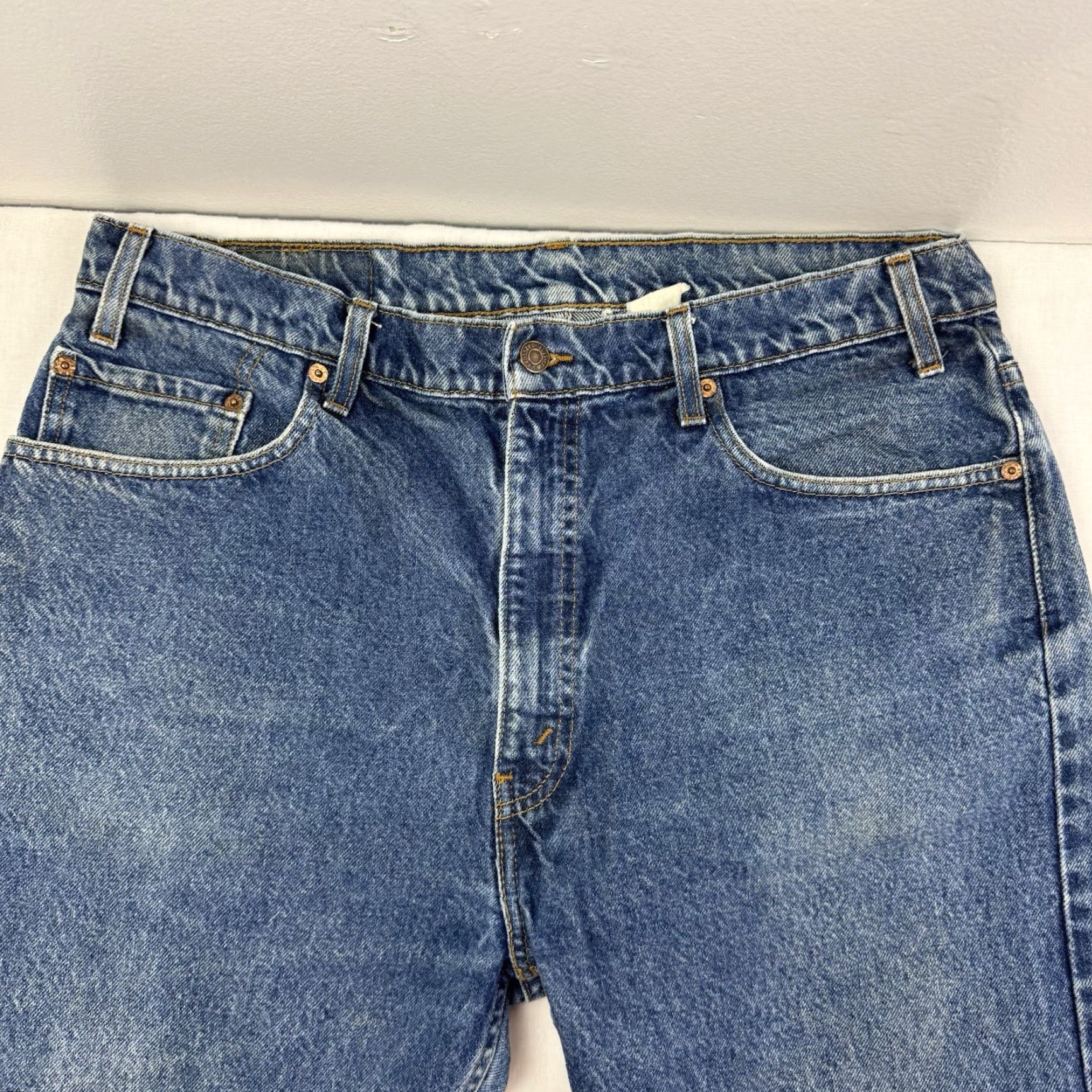 Levi's Vintage Levis Jeans Adult 34x29 Straight Leg Pants 1990s Vtg Classic Hipster Size US 34 / EU 50 - 3 Thumbnail