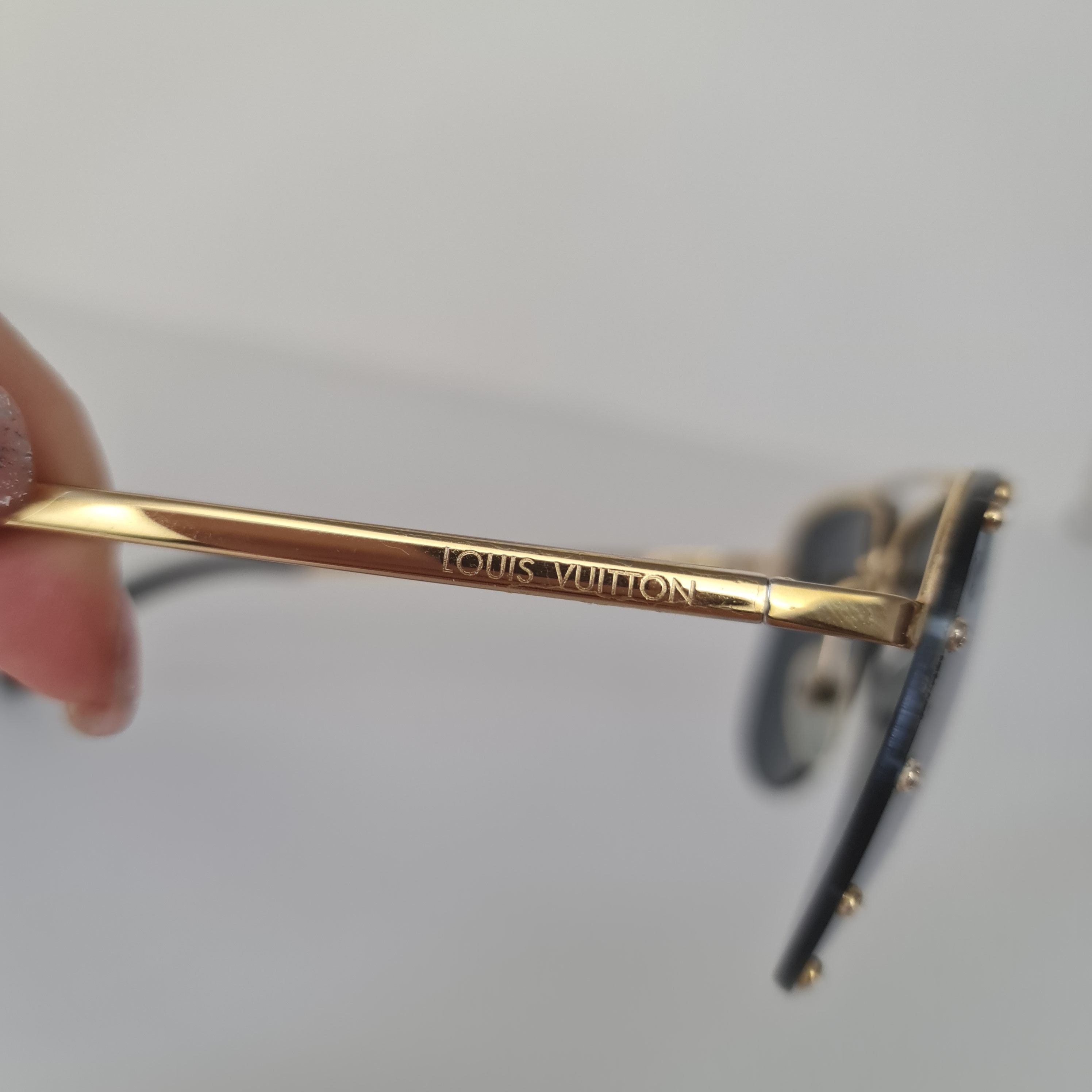 Louis Vuitton Louis Vuitton Mirror Party Sunglasses Size ONE SIZE - 6 Thumbnail