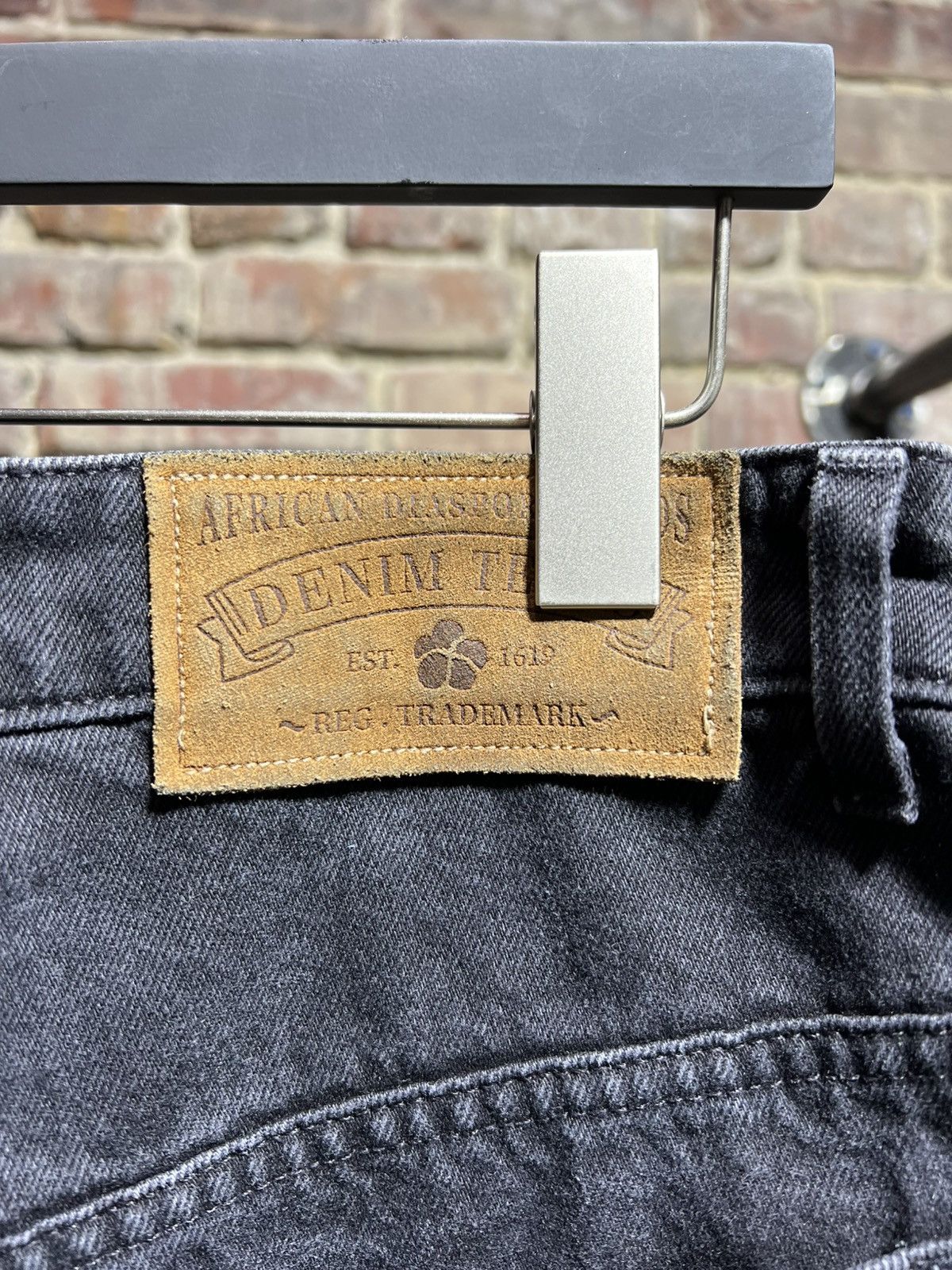 DENIM TEARS Denim Tears Cotton Wreath Denim Jorts Size US 38 / EU 54 - 3 Thumbnail