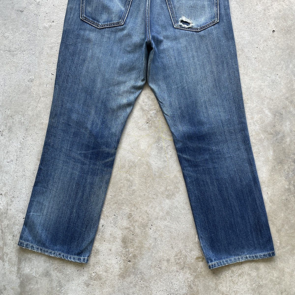 Japanese Brand Vintage Japanese Distressed Jeans Denim Faded Pants W34 Size US 34 / EU 50 - 8 Thumbnail