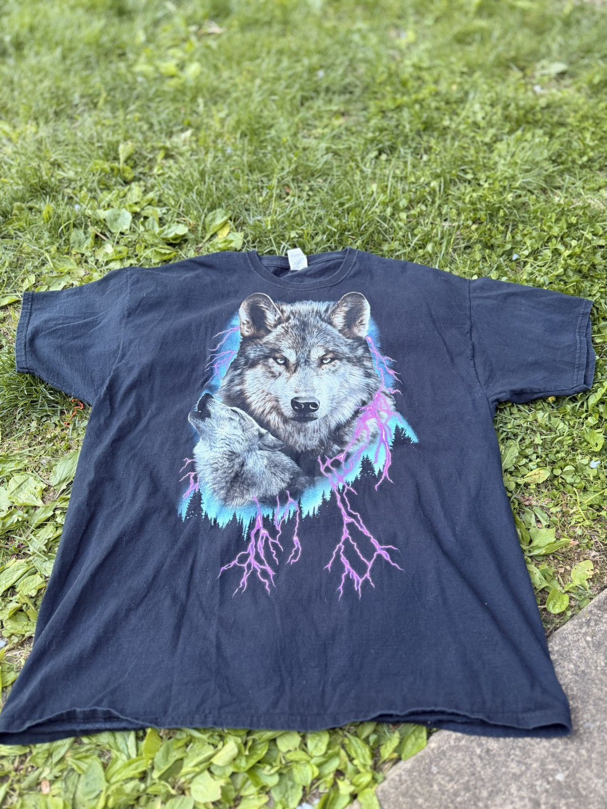 Vintage VTG Wolf Purple Lightning Nature tee Size XXL Size US XXL / EU 58 / 5 - 1 Thumbnail