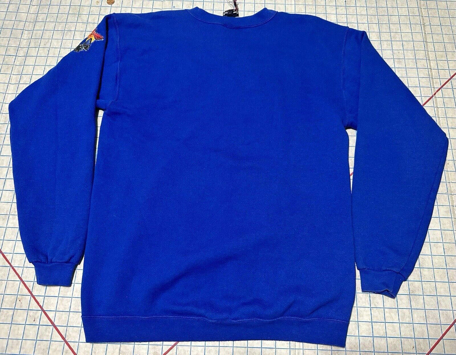 Designer Vintage Butterfly Sweatshirt Crewneck Blue Adult Large Size L / US 10 / IT 46 - 2 Thumbnail