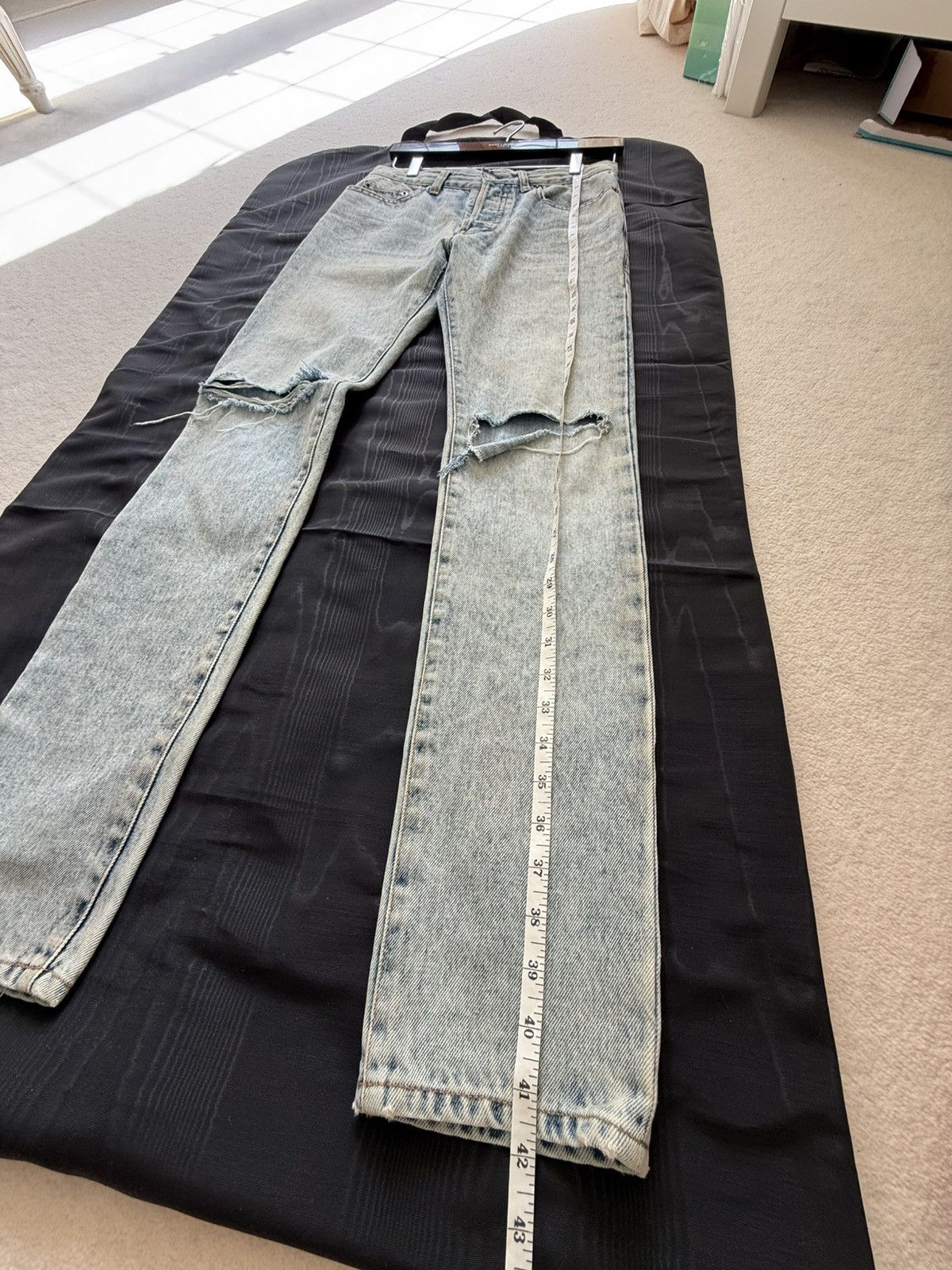 Saint Laurent Paris 1/1 SS16 Saint Laurent knee slit crash hedi jeans 28 sample Size US 28 / EU 44 - 7 Thumbnail