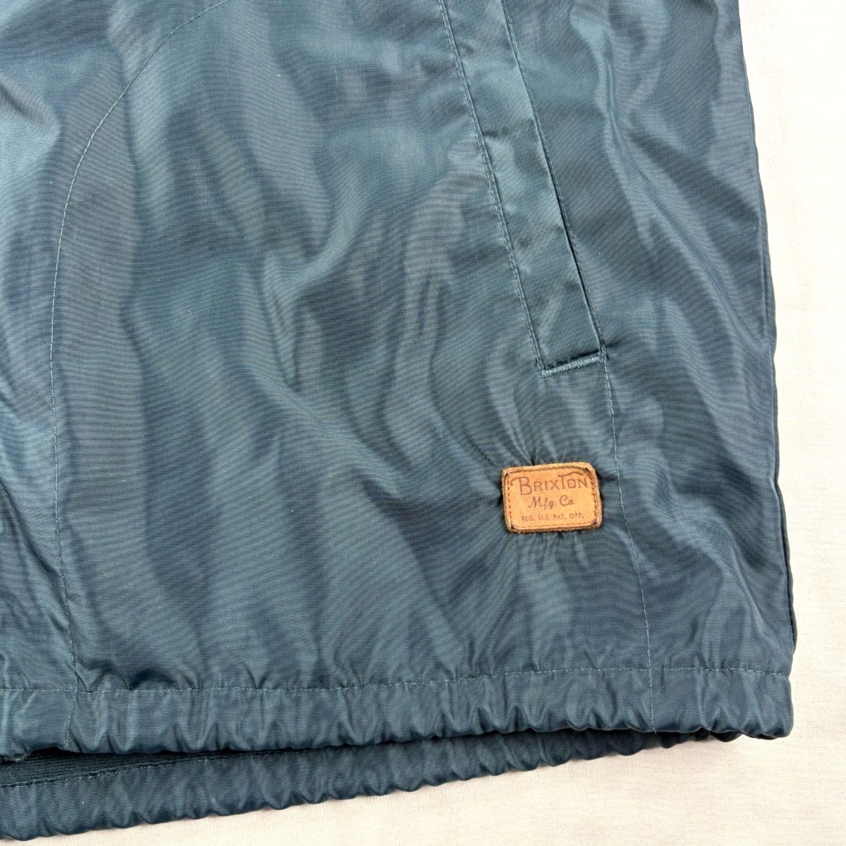 Brixton Brixton Jacket Mens Large Blue Full Zip Hooded Windbreaker Bomber Windbreaker Jacket Size US L / EU 52-54 / 3 - 2 Thumbnail