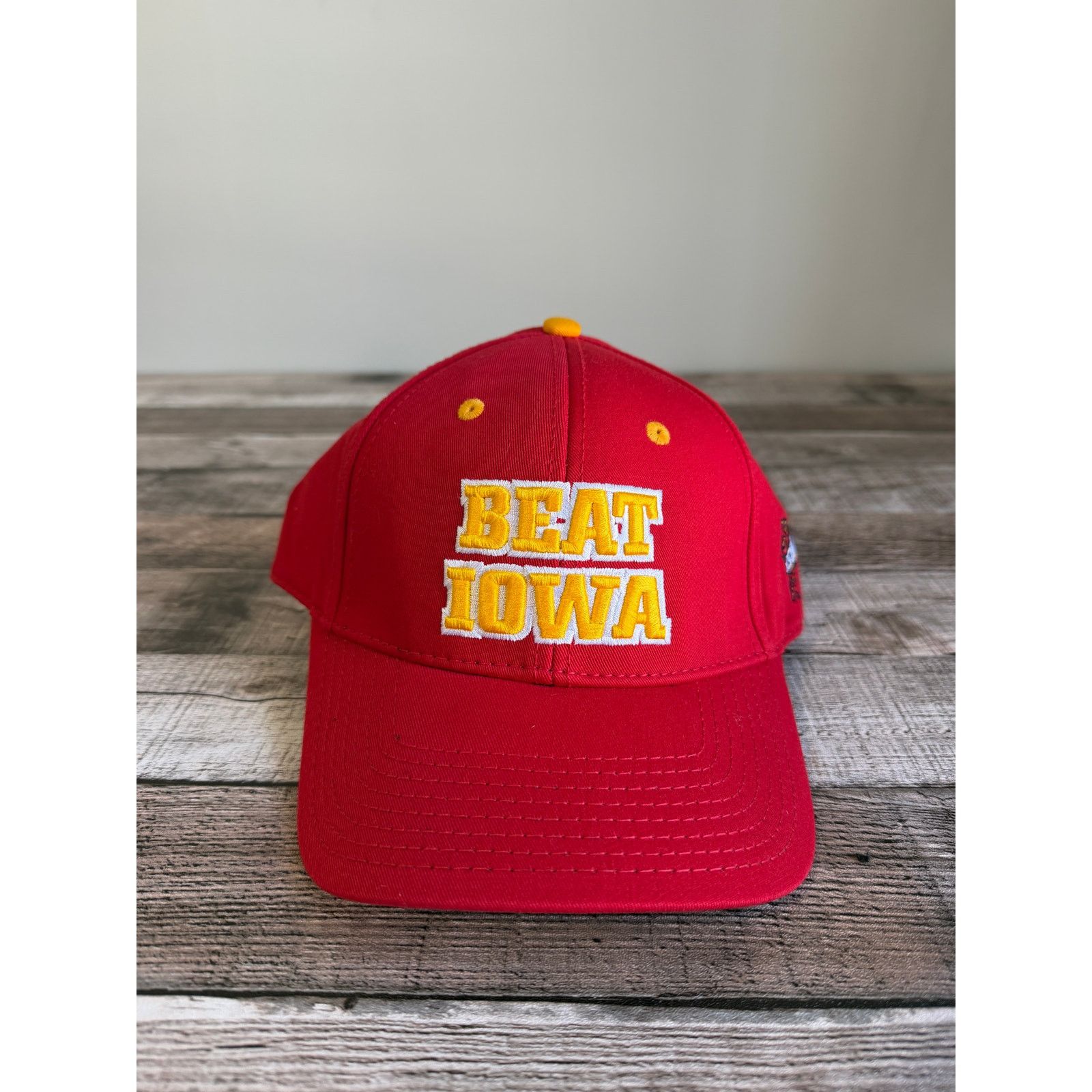 The Game NWT Iowa State Cyclones Beat Iowa Adjustable-back Hat Size ONE SIZE - 2 Thumbnail