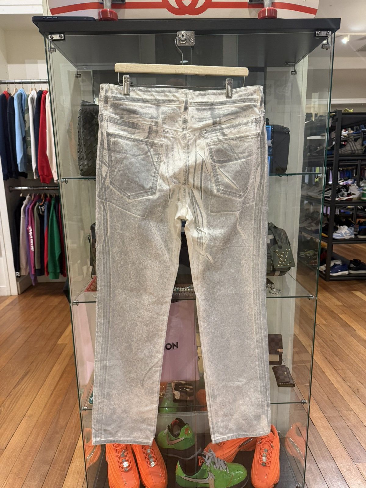 Givenchy Givenchy Graffiti Denim Jeans Size US 34 / EU 50 - 2 Thumbnail