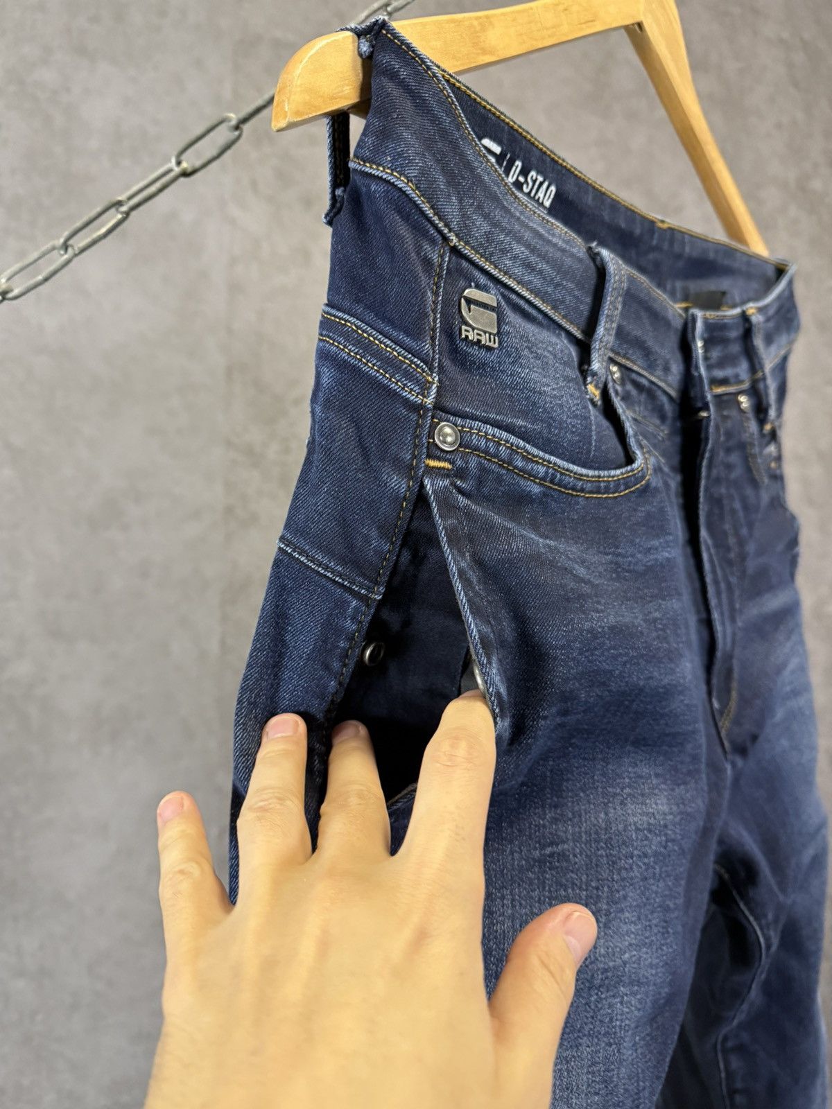 G-Star G Star Raw 3D designer asymmetric jeans Size US 29 - 4 Thumbnail