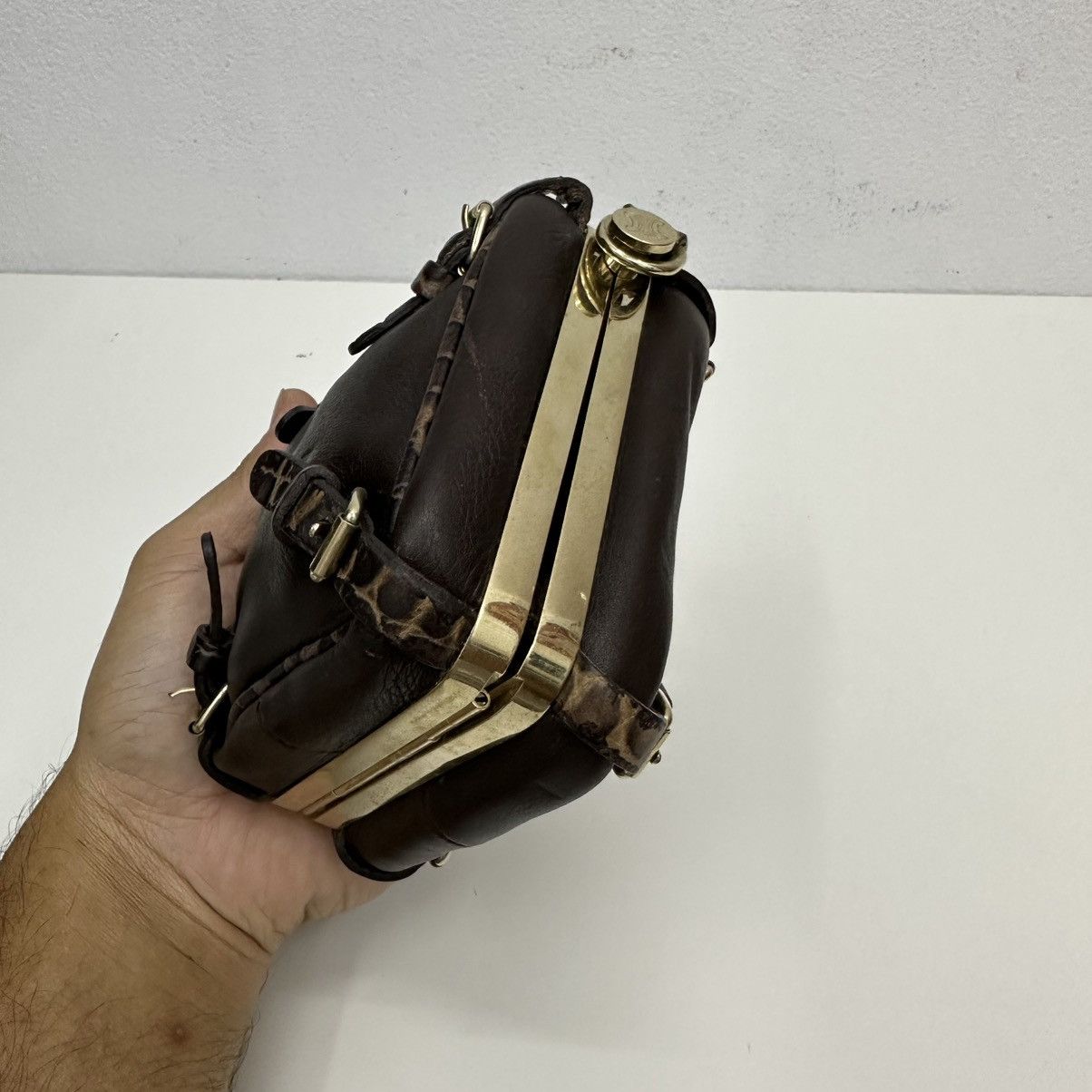 Celine ‼️YES‼️ AUTHENTIC CELINE LEATHER TRUNKETTE MINI CROSSBODY BAG Size ONE SIZE - 8 Thumbnail