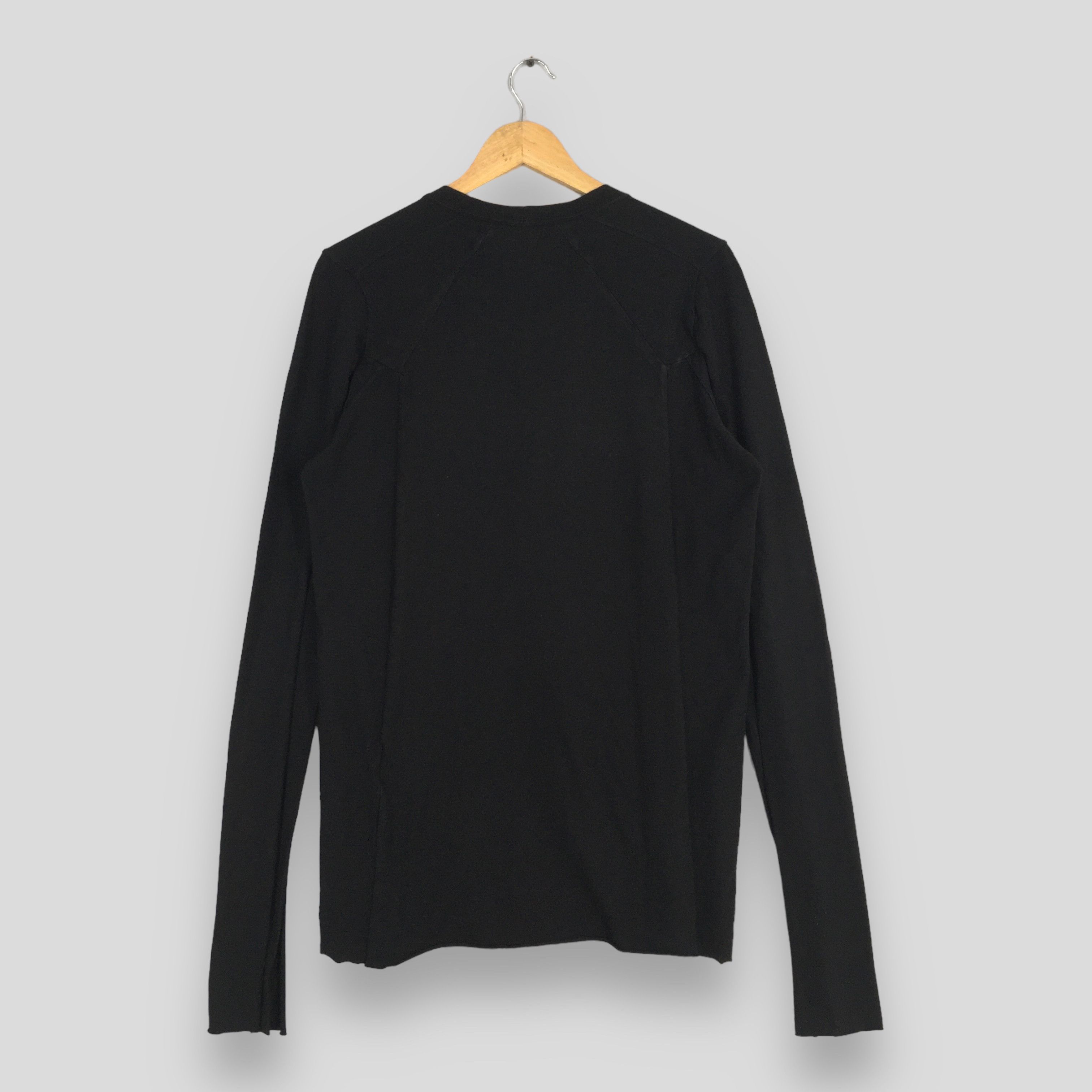If Six Was Nine × Julius × Le Grande Bleu (L.G.B.) Julius Spring Summer 2015 Black / Prism LS T-Shirt Size 2 Size M / US 6-8 / IT 42-44 - 7 Thumbnail