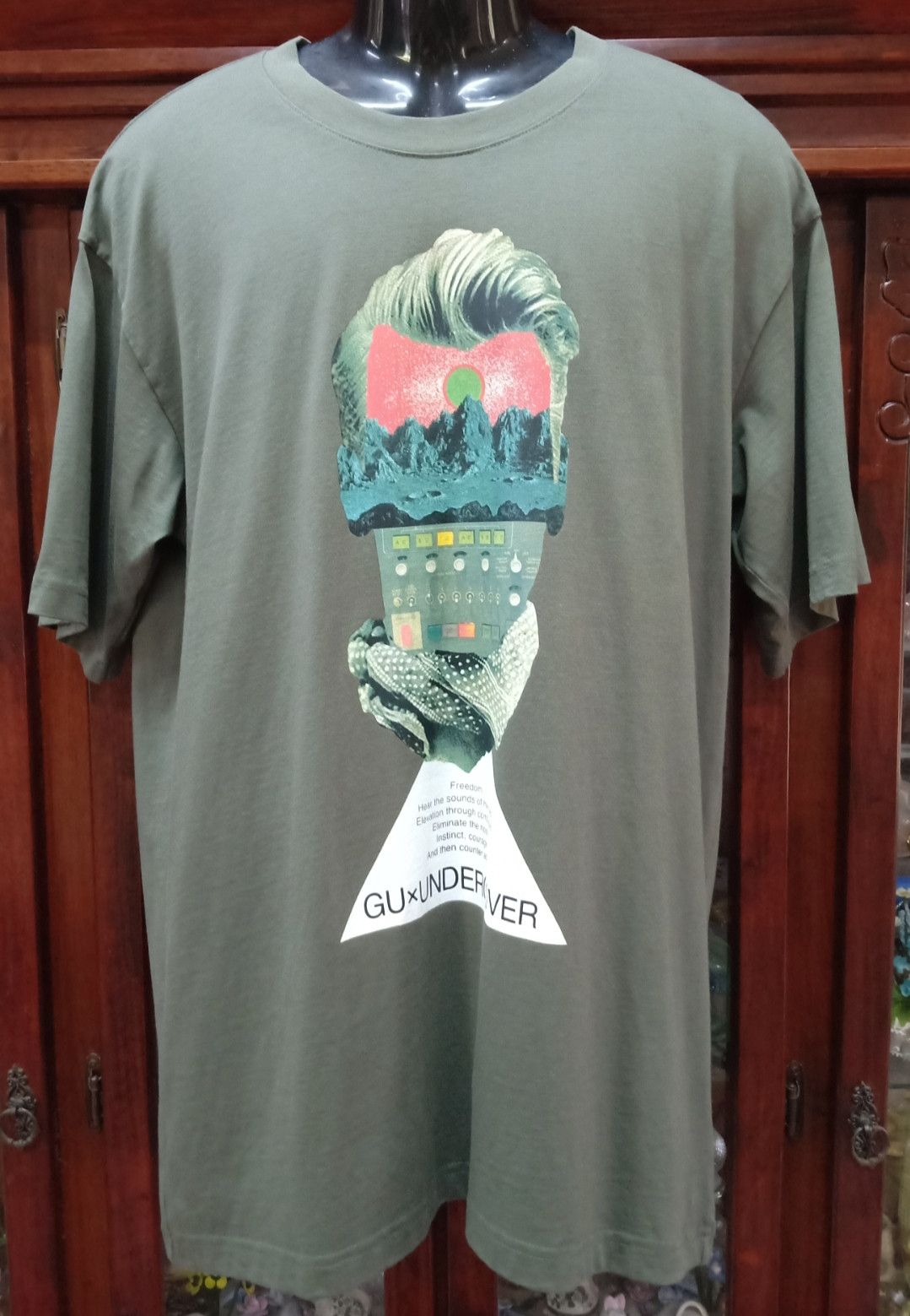 GU × Jun Takahashi × Undercover GU x Undercover Freedom Noise T-shirt Size US L / EU 52-54 / 3 - 1 Thumbnail