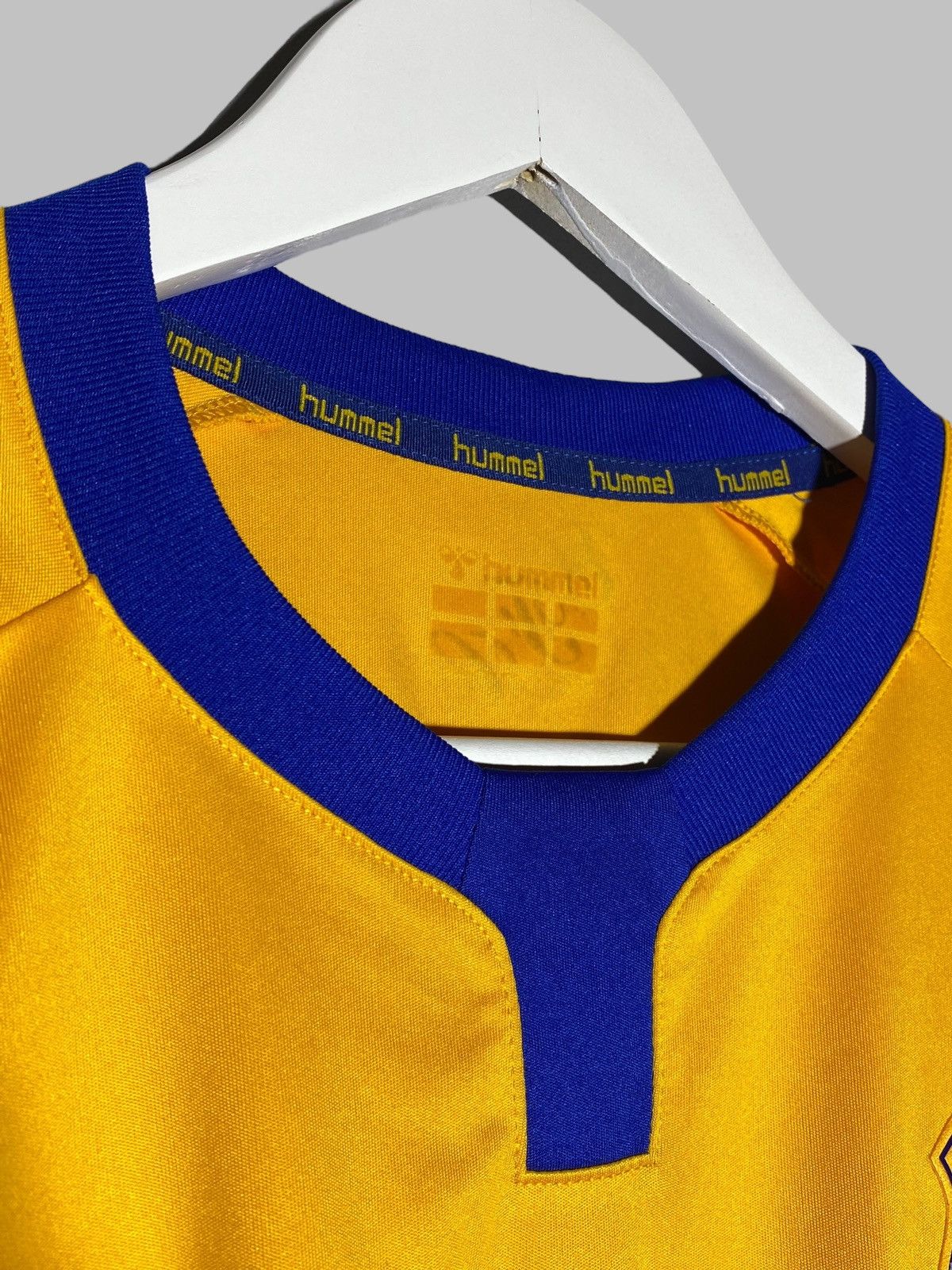 Hummel Hummel Everton FC 2020/21 Away Football Shirt Jersey Size US M / EU 48-50 / 2 - 14 Thumbnail