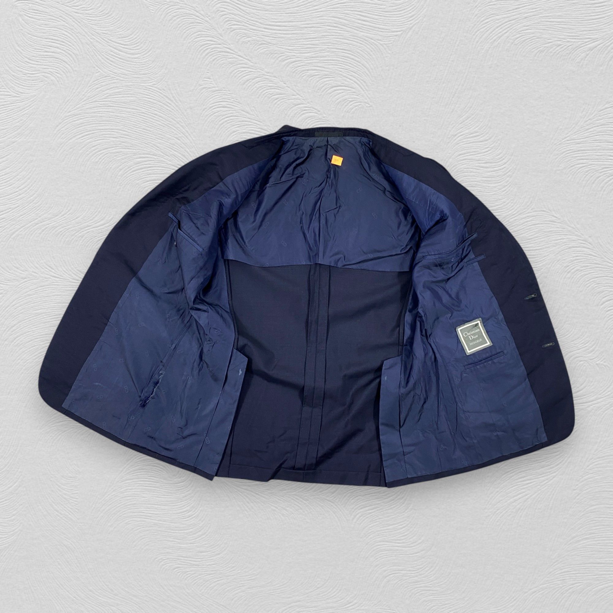 Christian Dior Monsieur Vintage Christian Dior Monsieur Classic Navy Blazzer -J141 Size US XXL / EU 58 / 5 - 3 Thumbnail