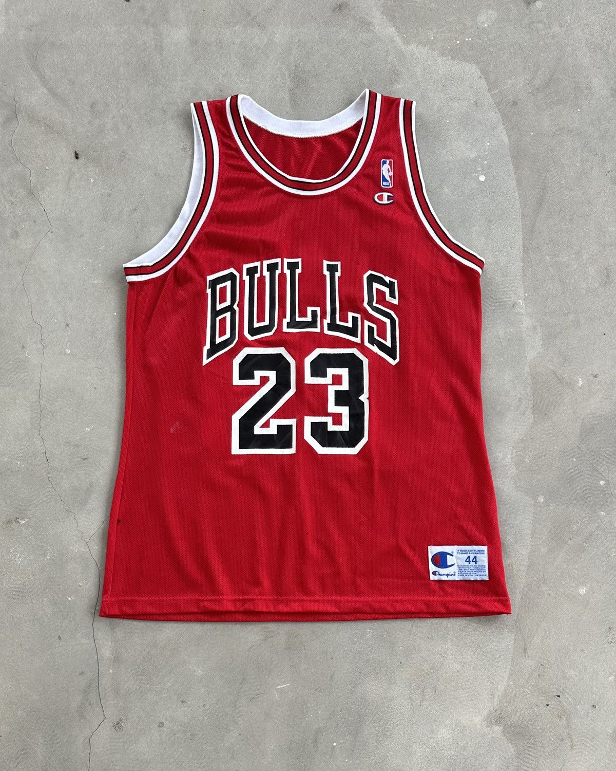 Champion 90’s NBA CHAMPION MICHAEL JORDAN VINTAGE JERSEY Size US XL / EU 56 / 4 - 1 Thumbnail