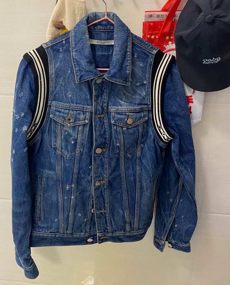 Givenchy Givenchy Denim jacket, size XS Size US XS / EU 42 / 0 - 1 Thumbnail