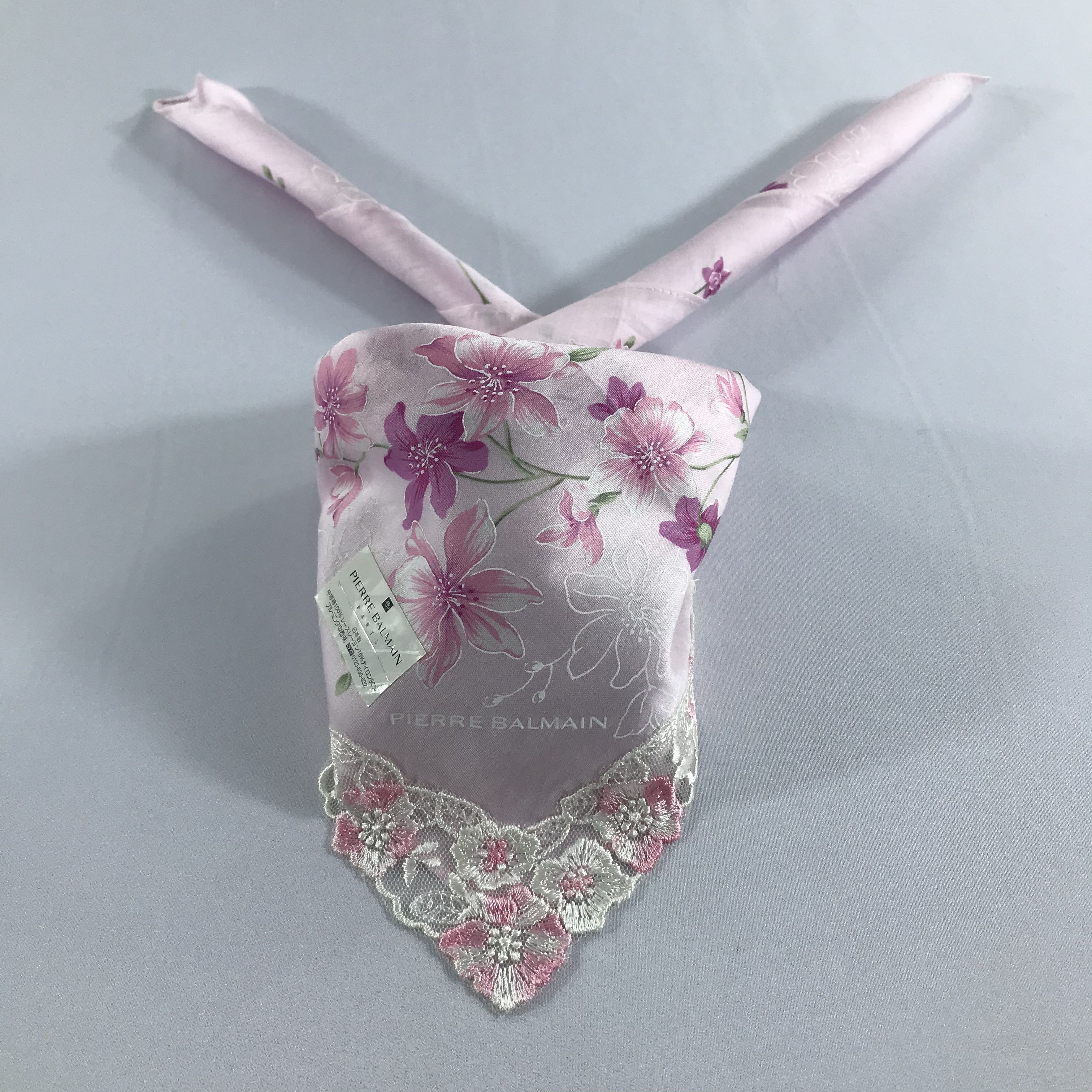 Pierre Balmain × Vintage Pierre Balmain Handkerchief Neckerchief Bandana H1096 Size ONE SIZE - 1 Thumbnail