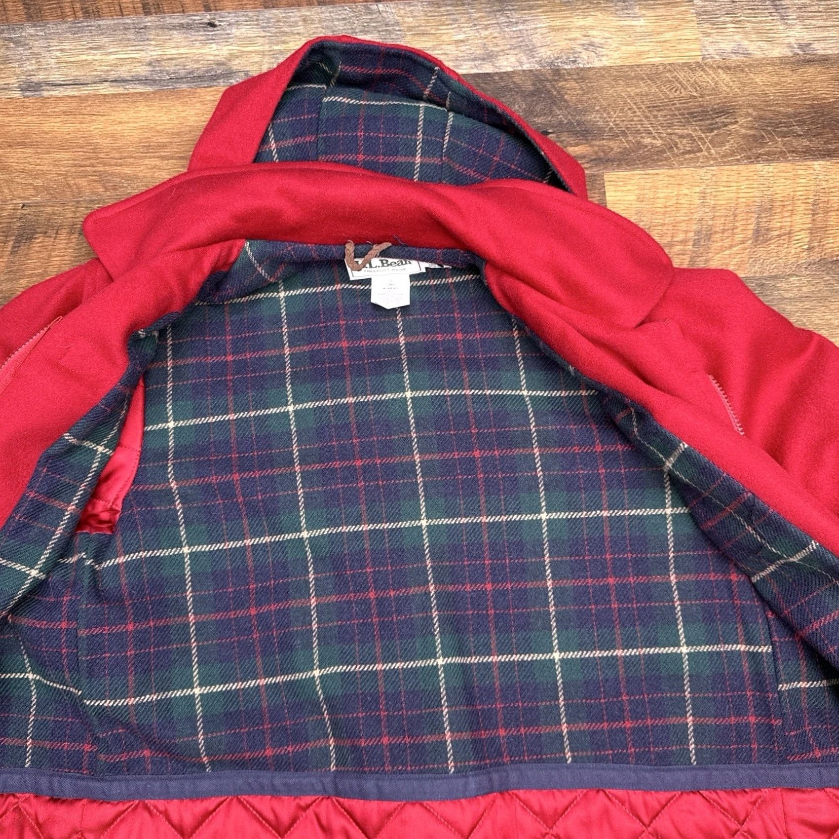 Vintage VINTAGE L.L. Bean Duffle Coat Womens 10 Red Wool Long Coat with Toggle Buttons Size L / US 10 / IT 46 - 4 Thumbnail