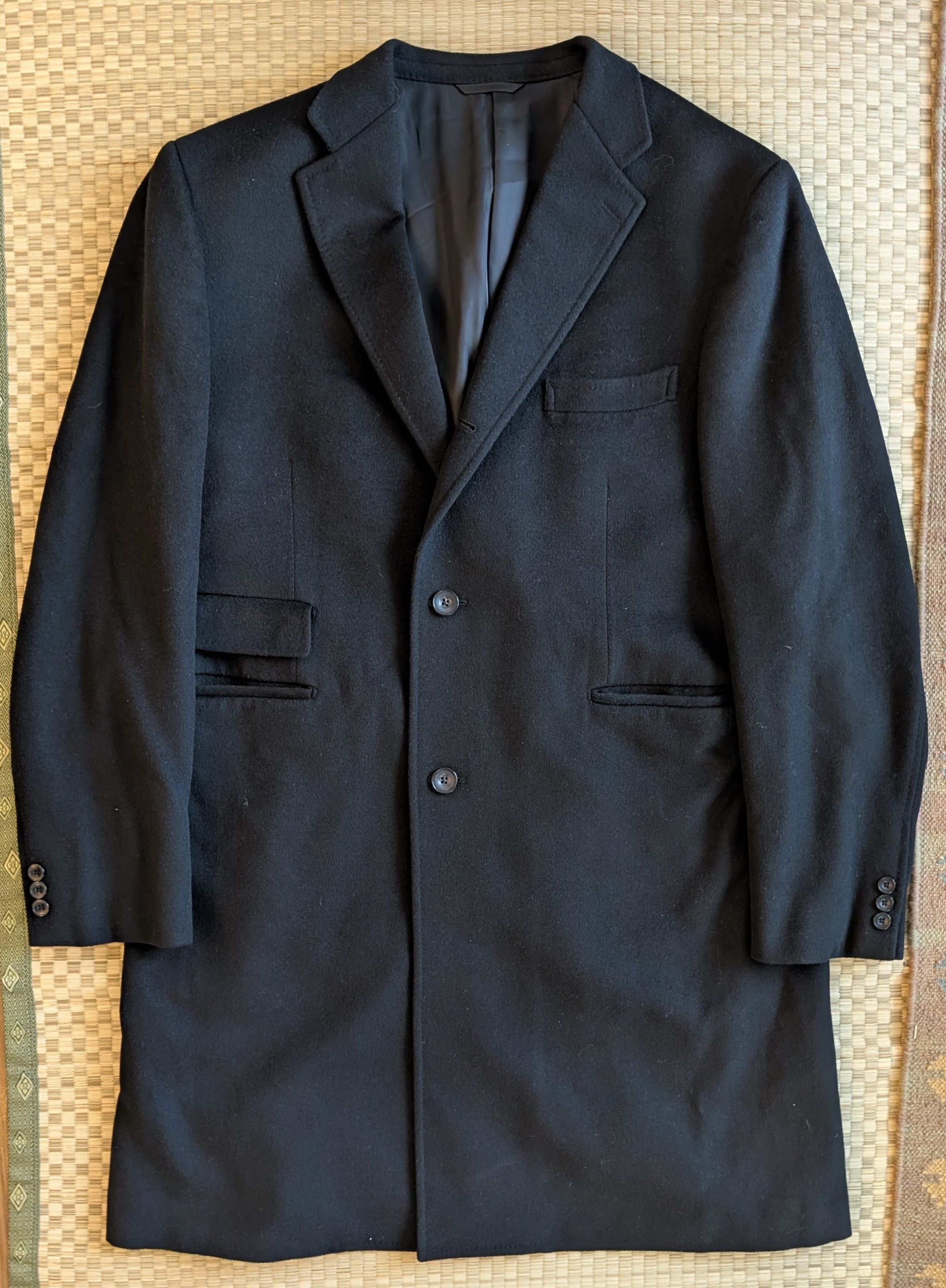 Neiman Marcus Neiman Marcus 100% Pure Cashmere Overcoat Men's Size 44R Size US XL / EU 56 / 4 - 1 Thumbnail