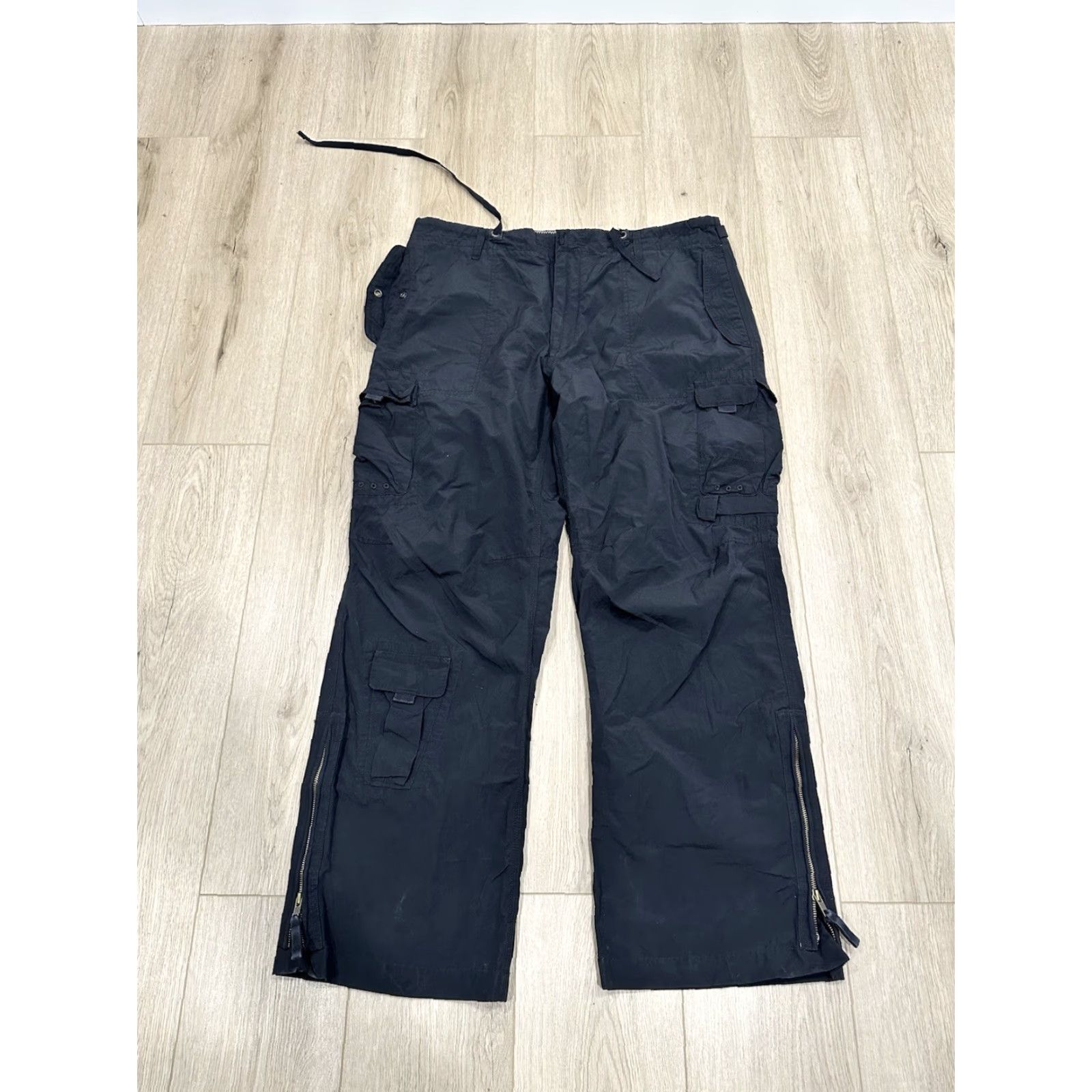 Gap VINTAGE Gap Black Cargo Paratrooper Parachute Pants XL Mens Pants Cargo Black XL JPEG? Size US 36 / EU 52 - 2 Thumbnail