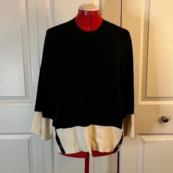 Andrew Marc Black and White Sweater by Marc New York Andrew Marc L Size L / US 10 / IT 46 - 1 Thumbnail